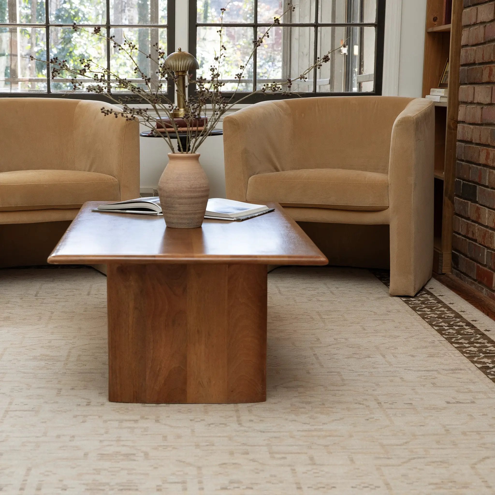 Acacia ACA02 Beige/ Brown Area Rug by Oriental Weavers