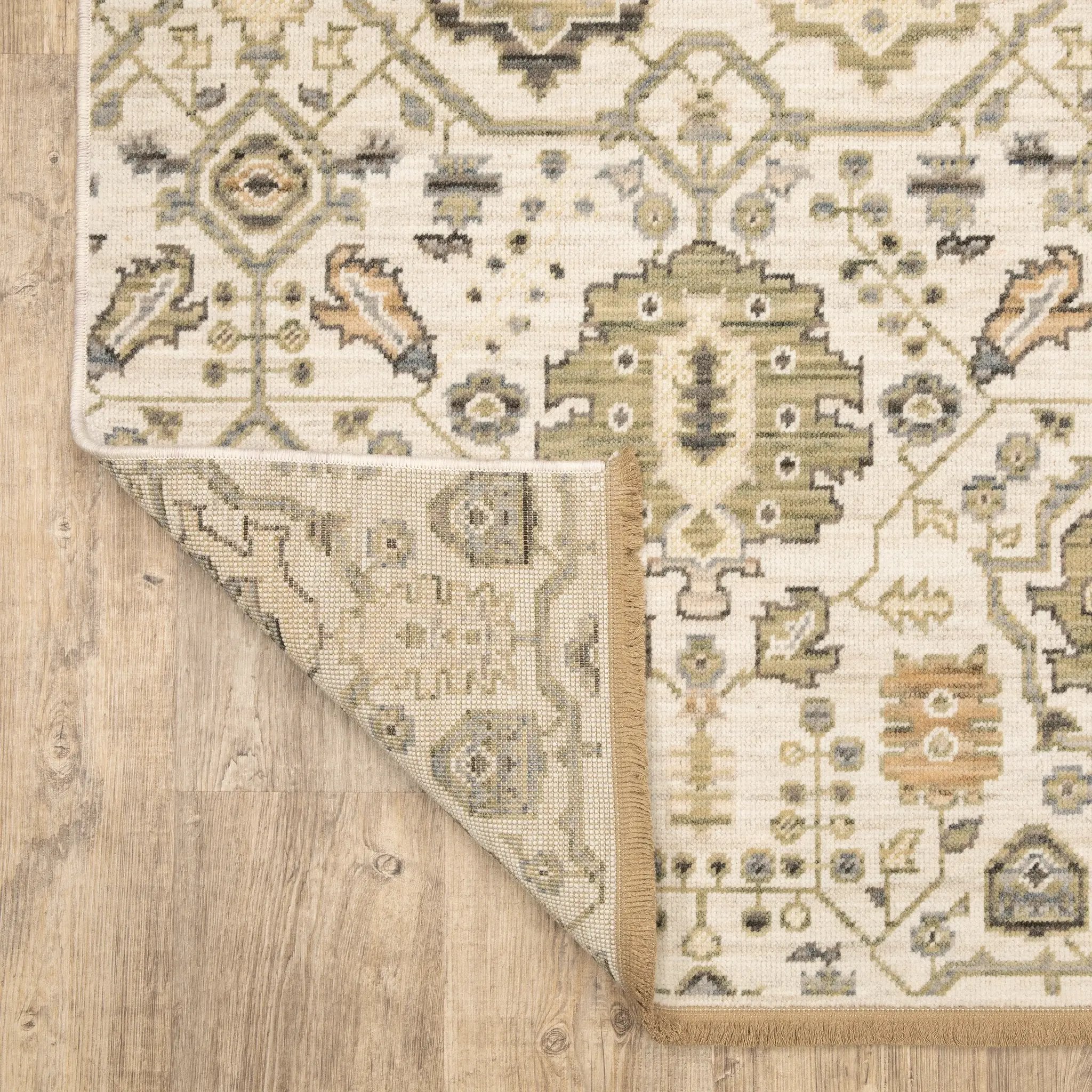 Acacia ACA11 Beige/ Gold Area Rug by Oriental Weavers