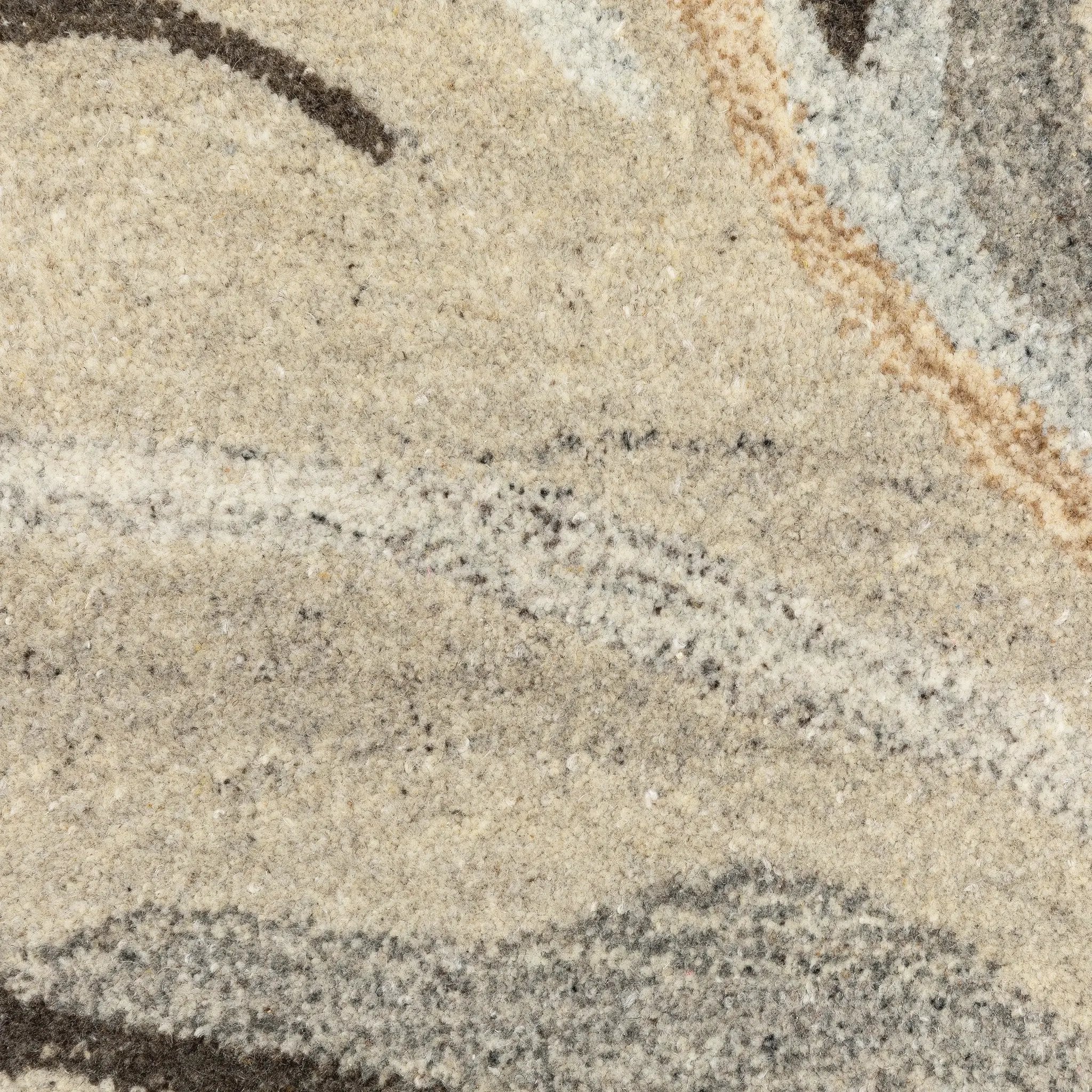 Anastasia 68007 Beige/ Charcoal Area Rug by Oriental Weavers