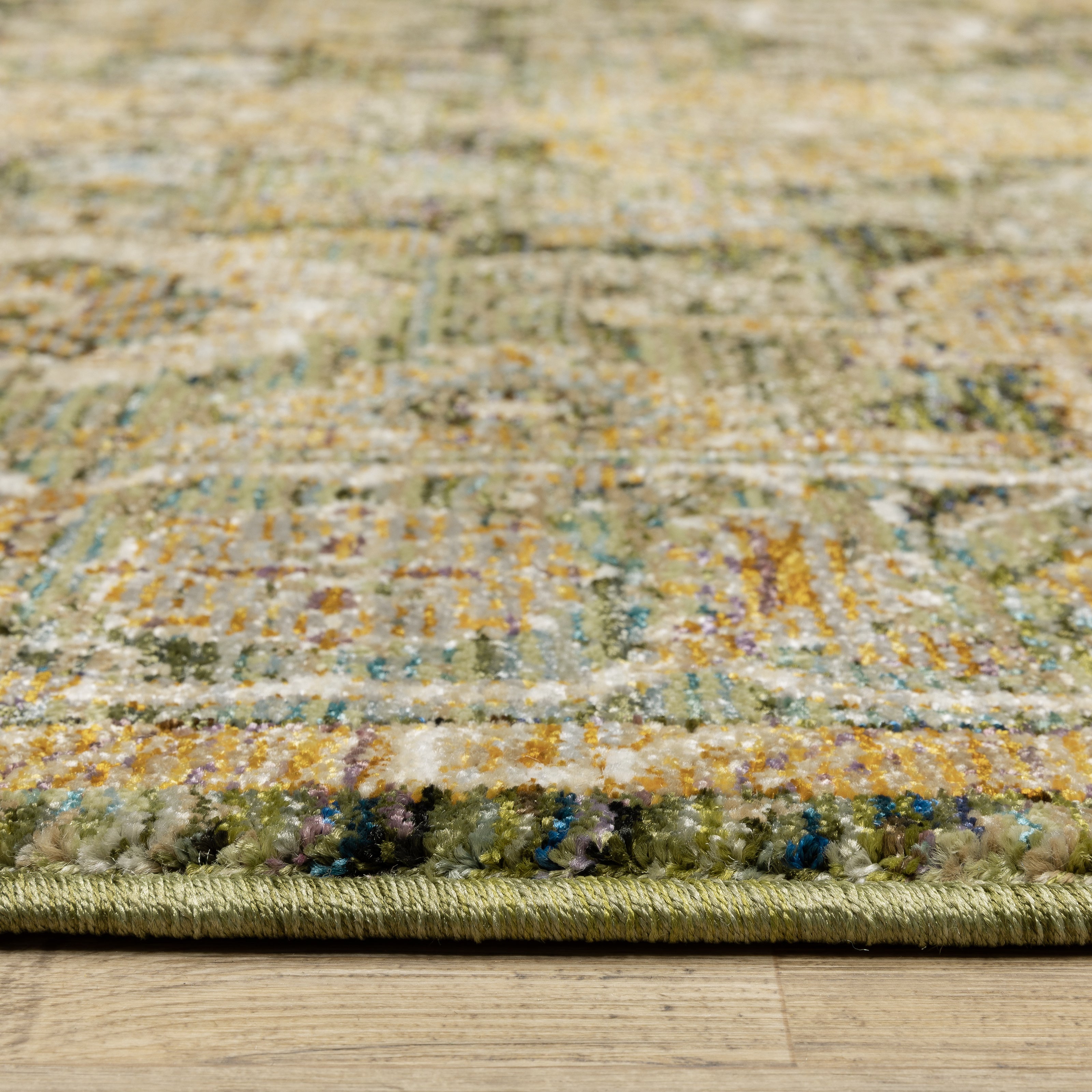 Andorra 2417B Green/Gold Area Rug, green gold modern traditional area rug with vintage-inspired pattern and dense soft pile.