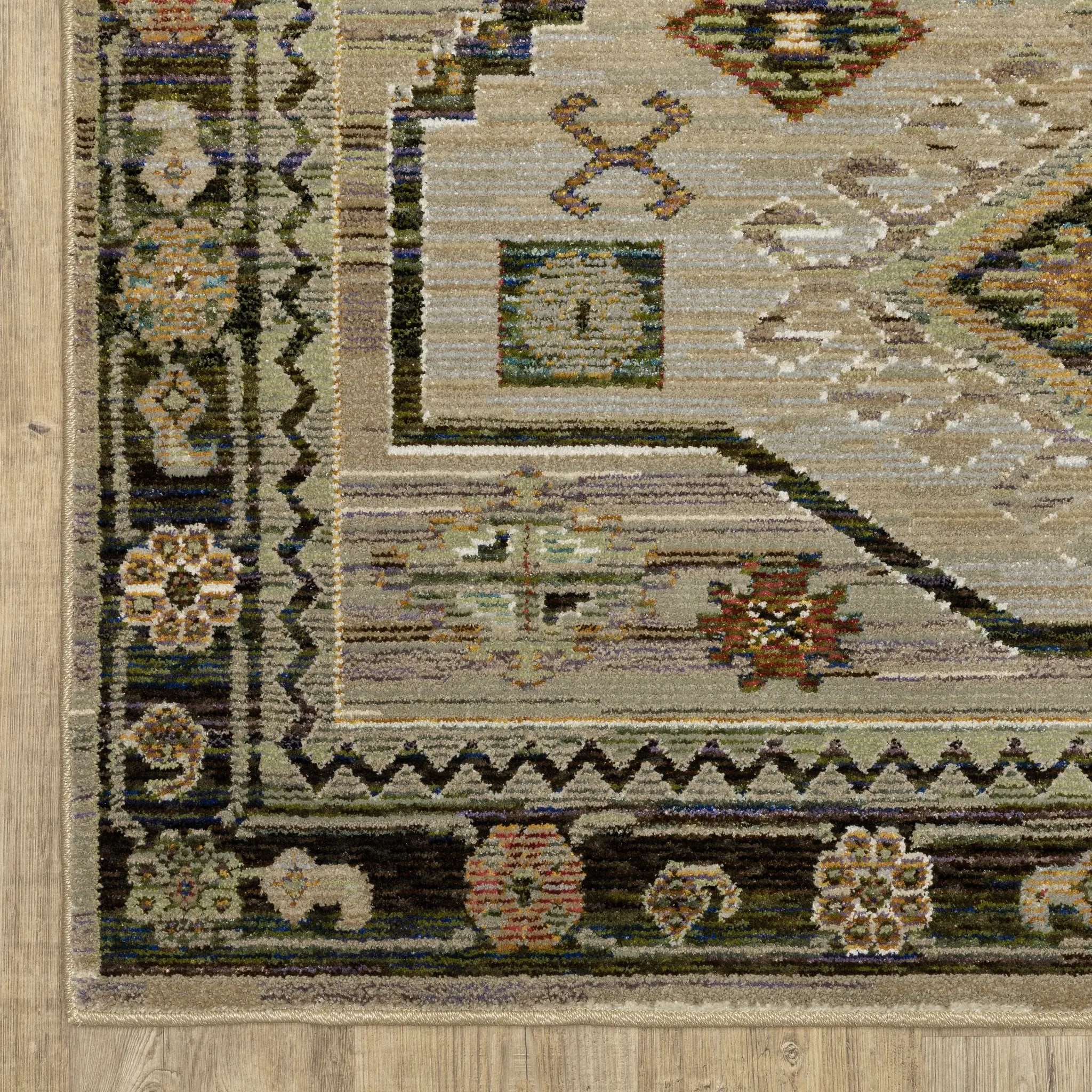 Andorra 2442D Grey/ Green Area Rug by Oriental Weavers