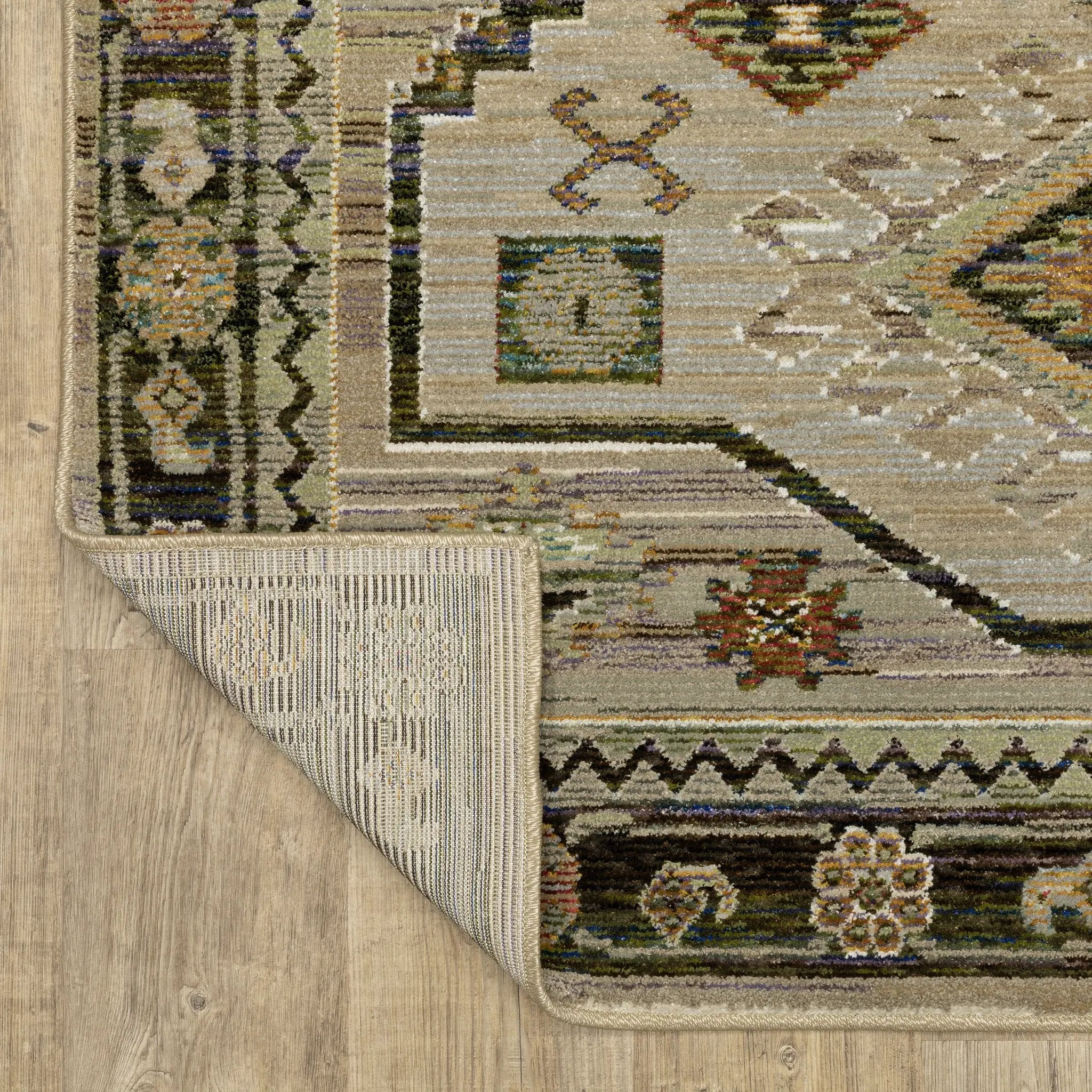 Andorra 2442D Grey/ Green Area Rug by Oriental Weavers