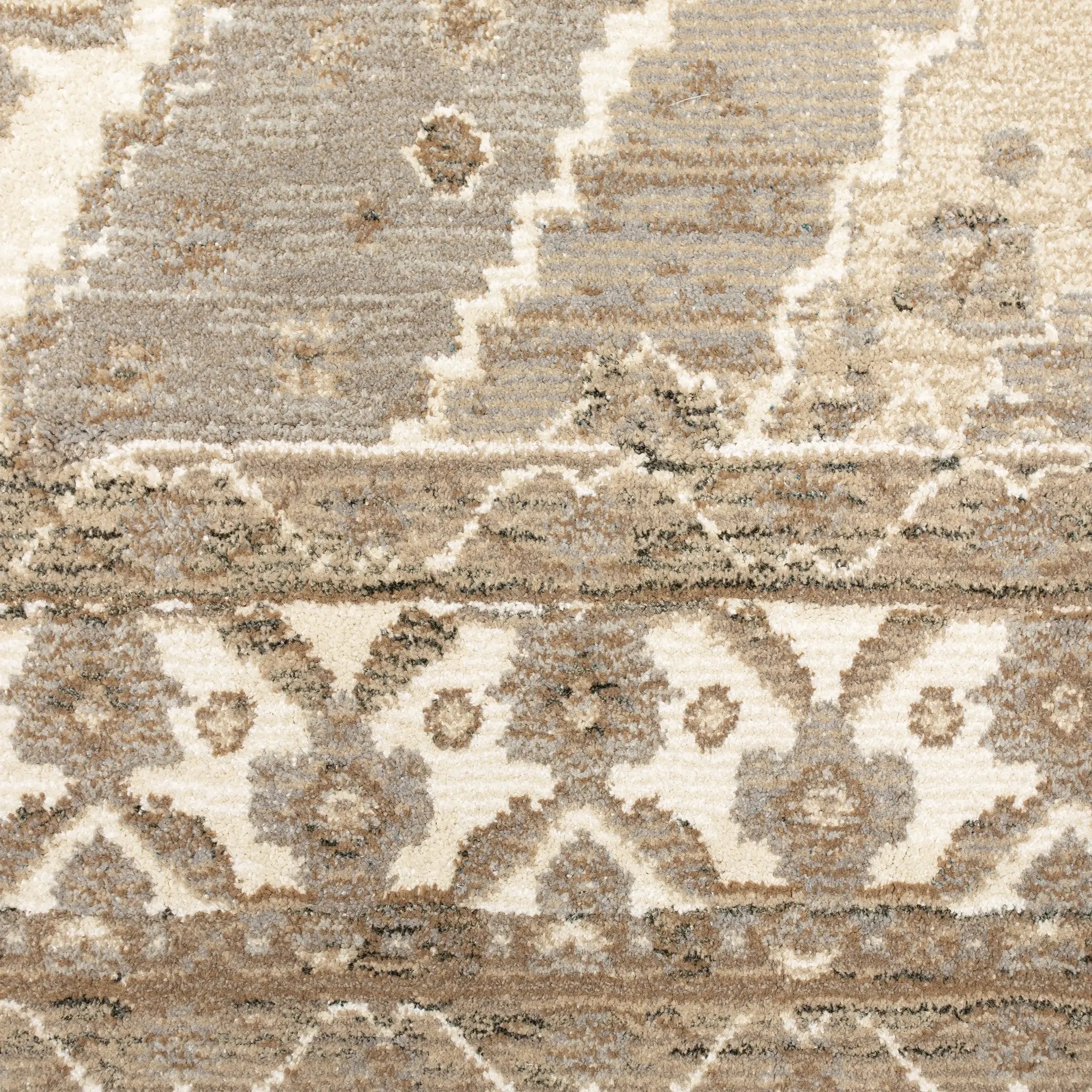 Andorra 298C0 Beige/ Ivory Area Rug by Oriental Weavers