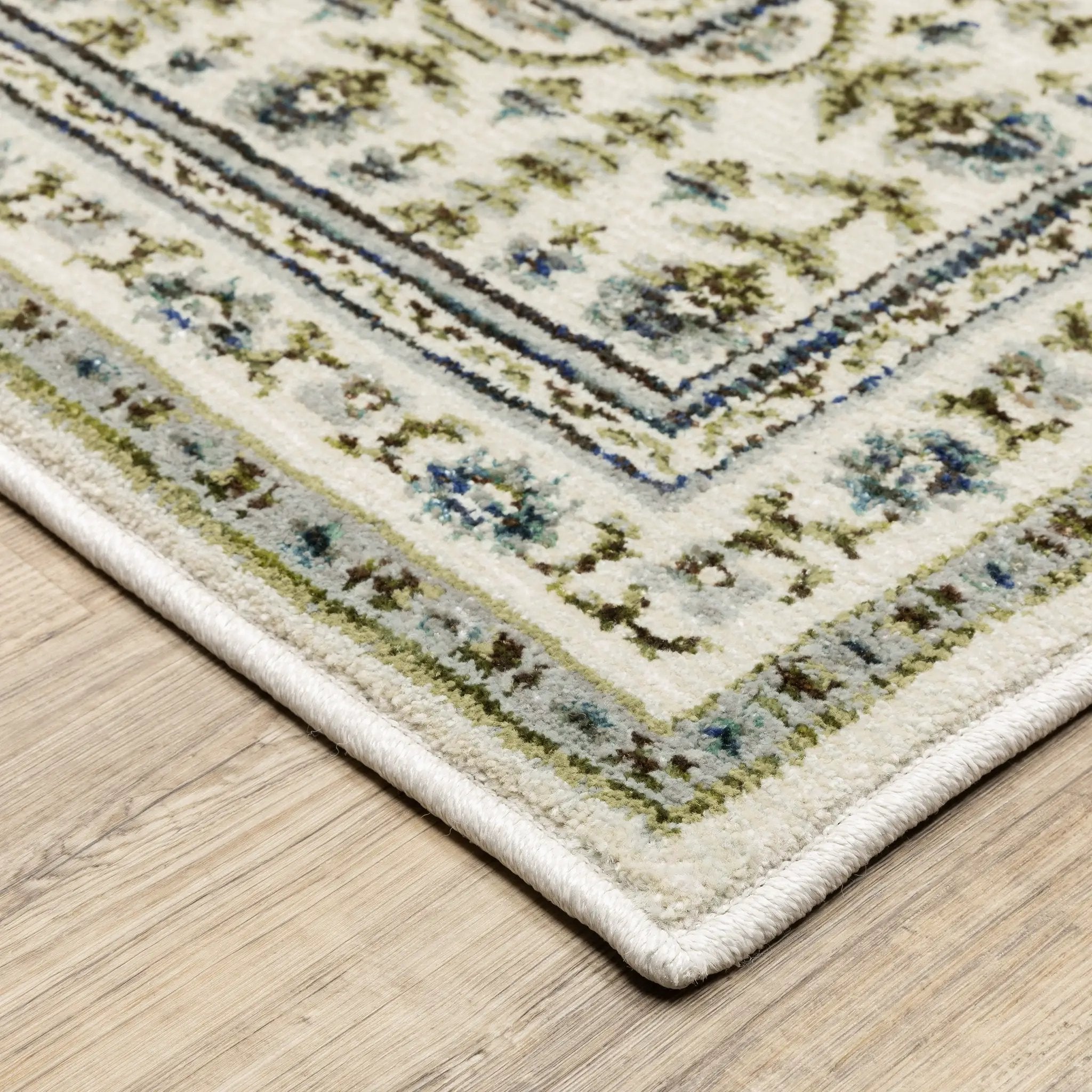 Andorra 3717C Ivory/ Blue Area Rug by Oriental Weavers