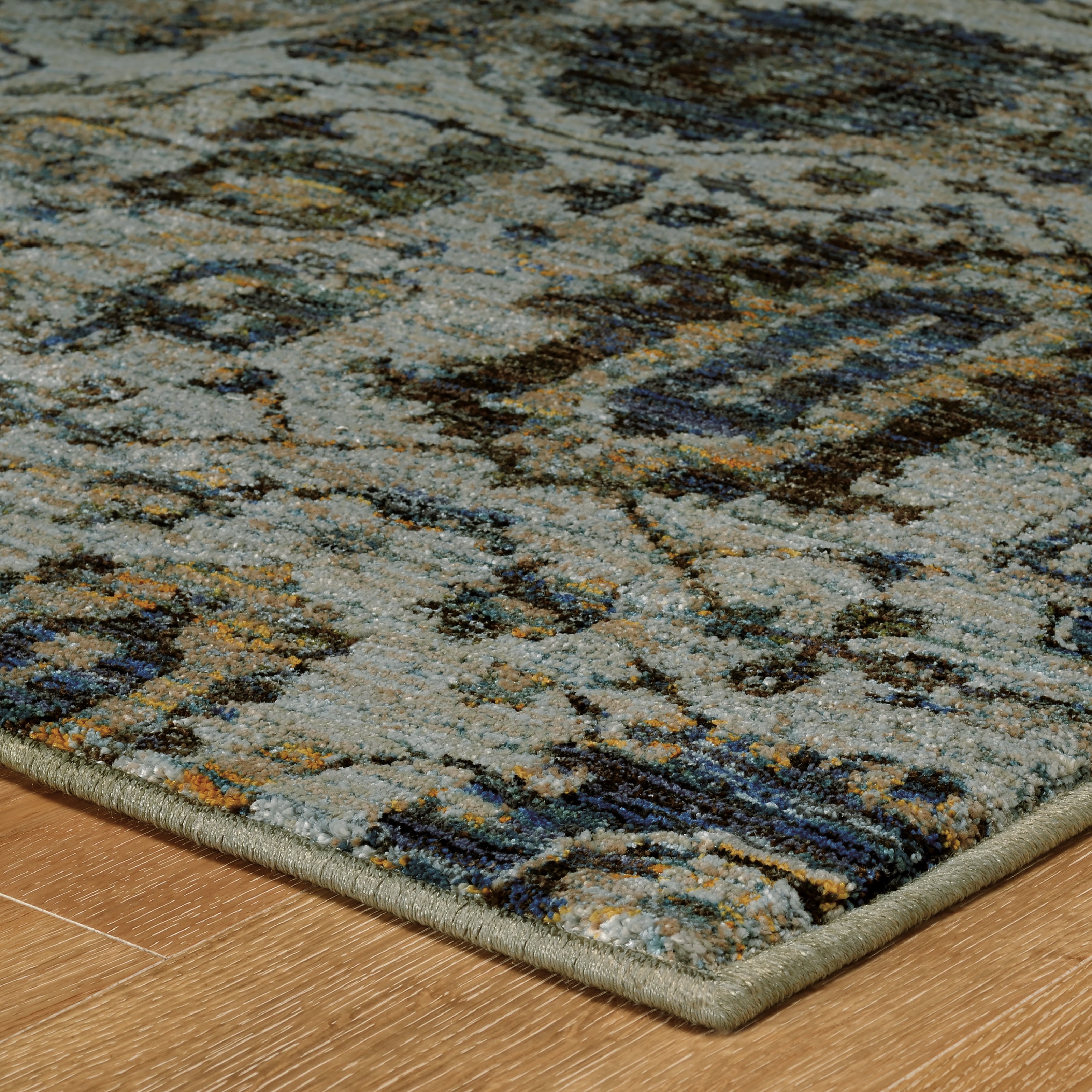 Andorra 7120A Blue/Navy Area Rug, blue navy modern traditional area rug with vintage-inspired pattern and soft dense pile.