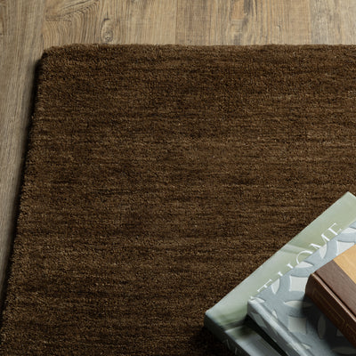 Aniston II 27117 Brown Area Rug, brown solid wool area rug with heathered texture and plush hand-tufted surface.