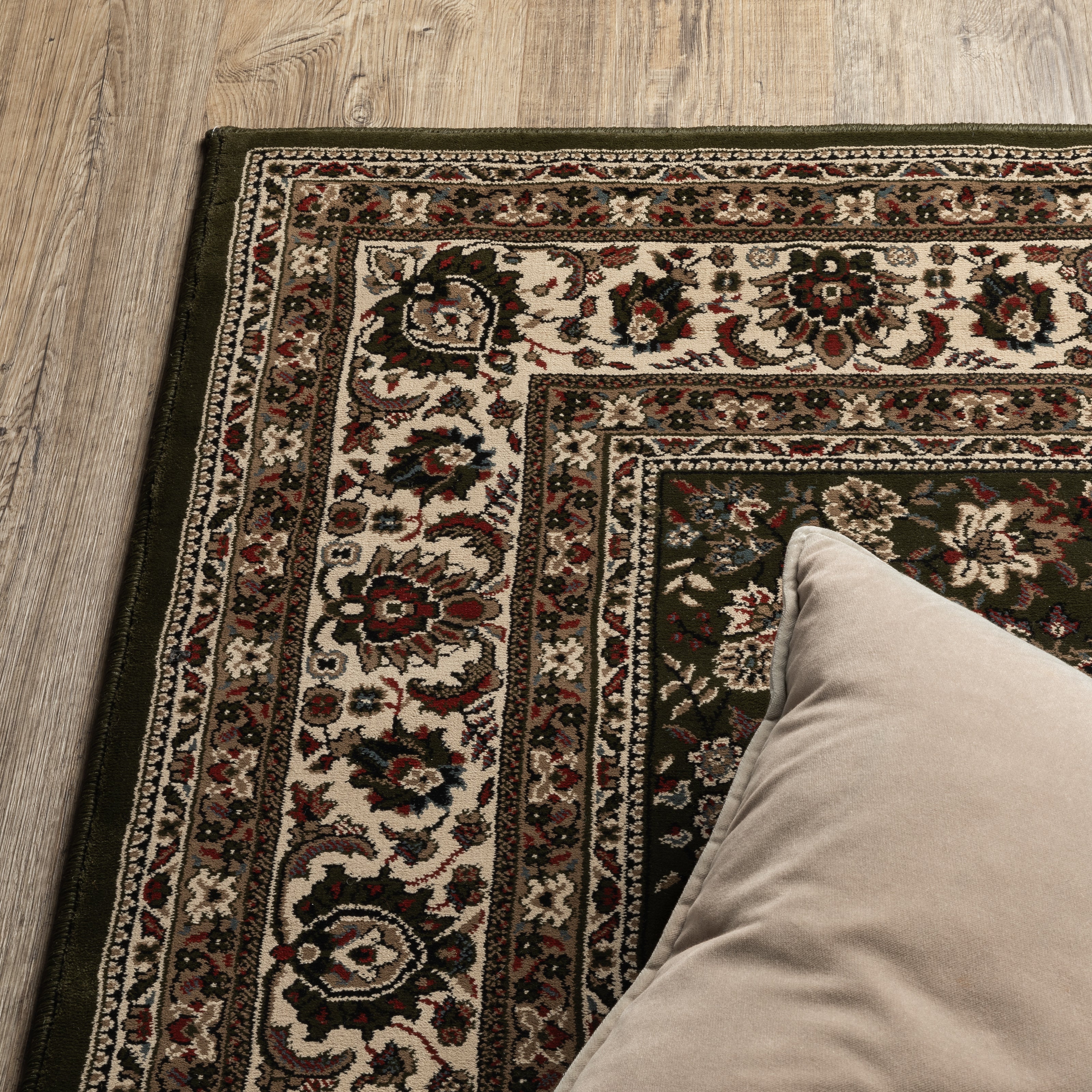 Ariana 213G8 Green/Ivory Area Rug, green ivory traditional oriental area rug with crisp pattern work and collector-rug appearance.