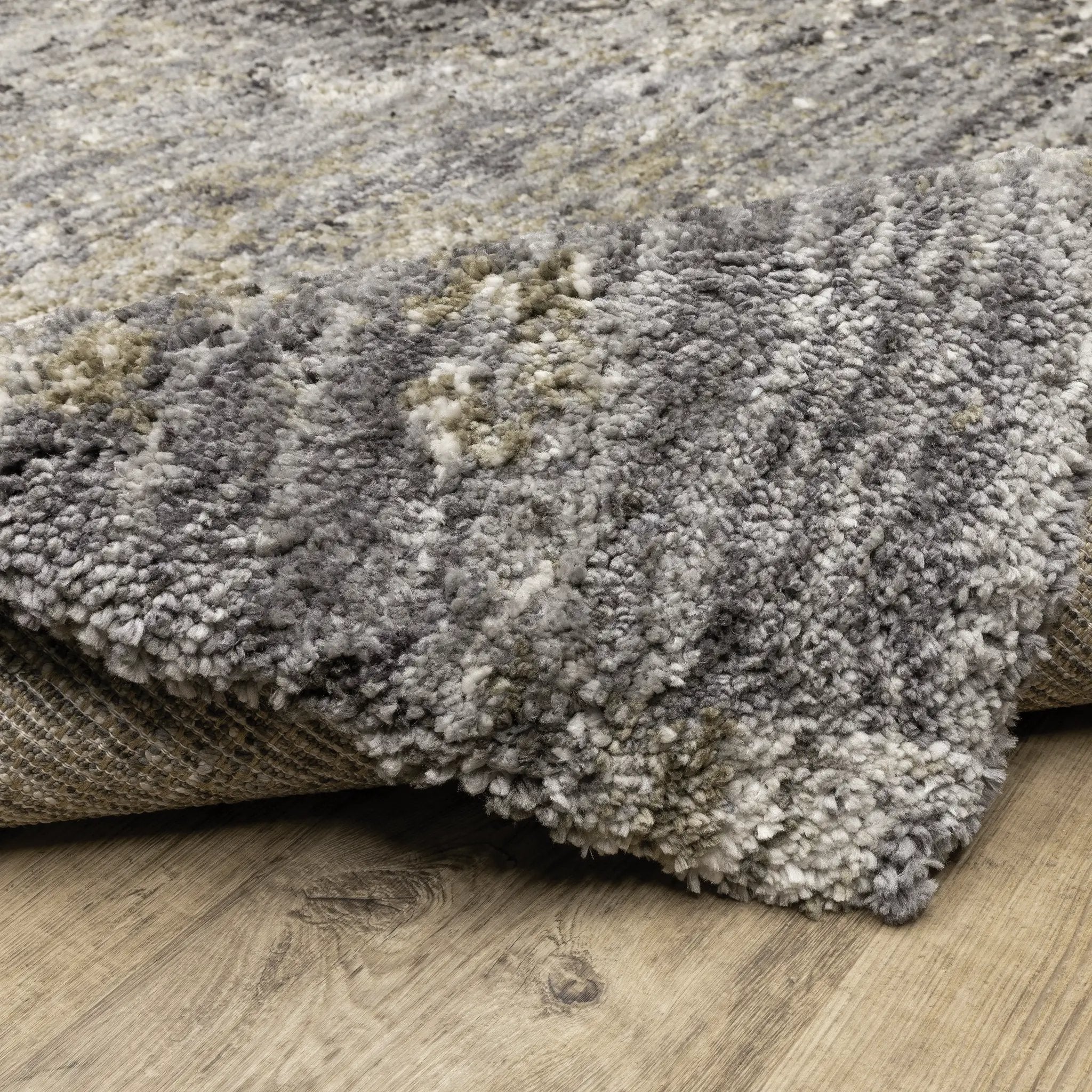 Aspen 2060W Grey/ Ivory Area Rug by Oriental Weavers