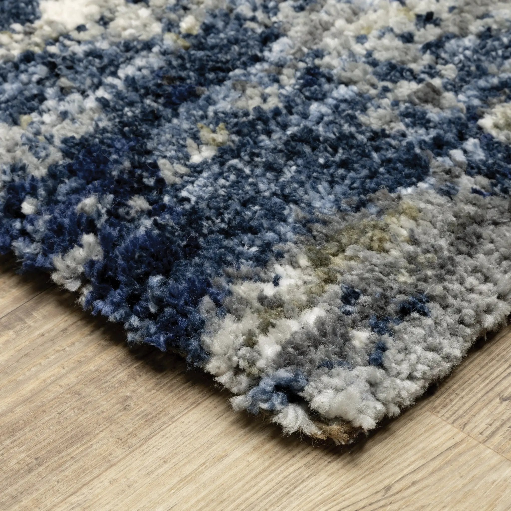 Aspen 2061L Grey/ Blue Area Rug by Oriental Weavers