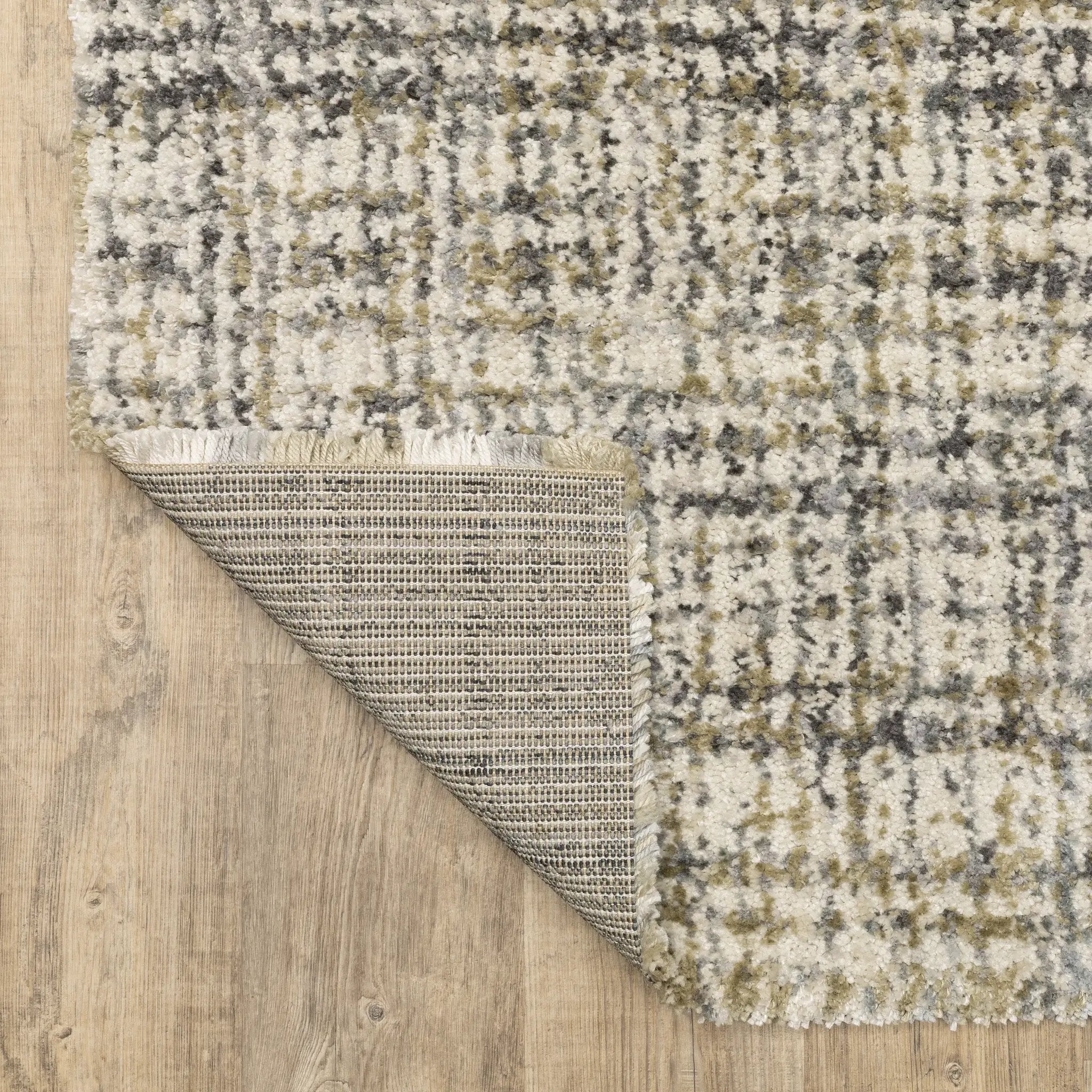 Aspen 2877B Ivory/ Gold Area Rug by Oriental Weavers