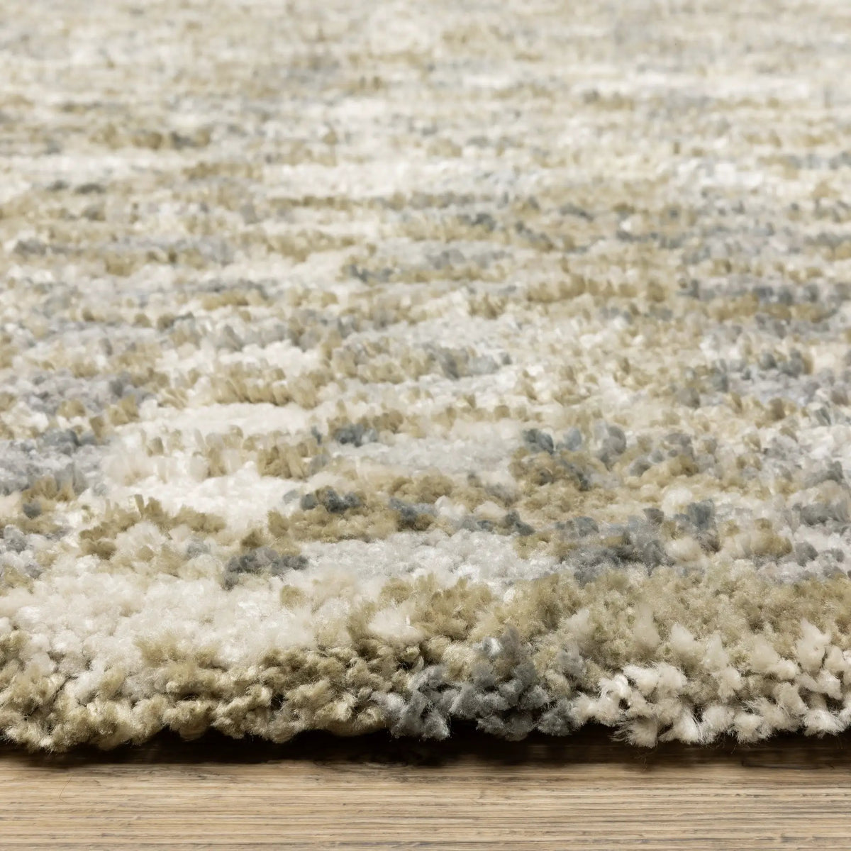 Aspen 3052A Gold/ Grey Area Rug by Oriental Weavers