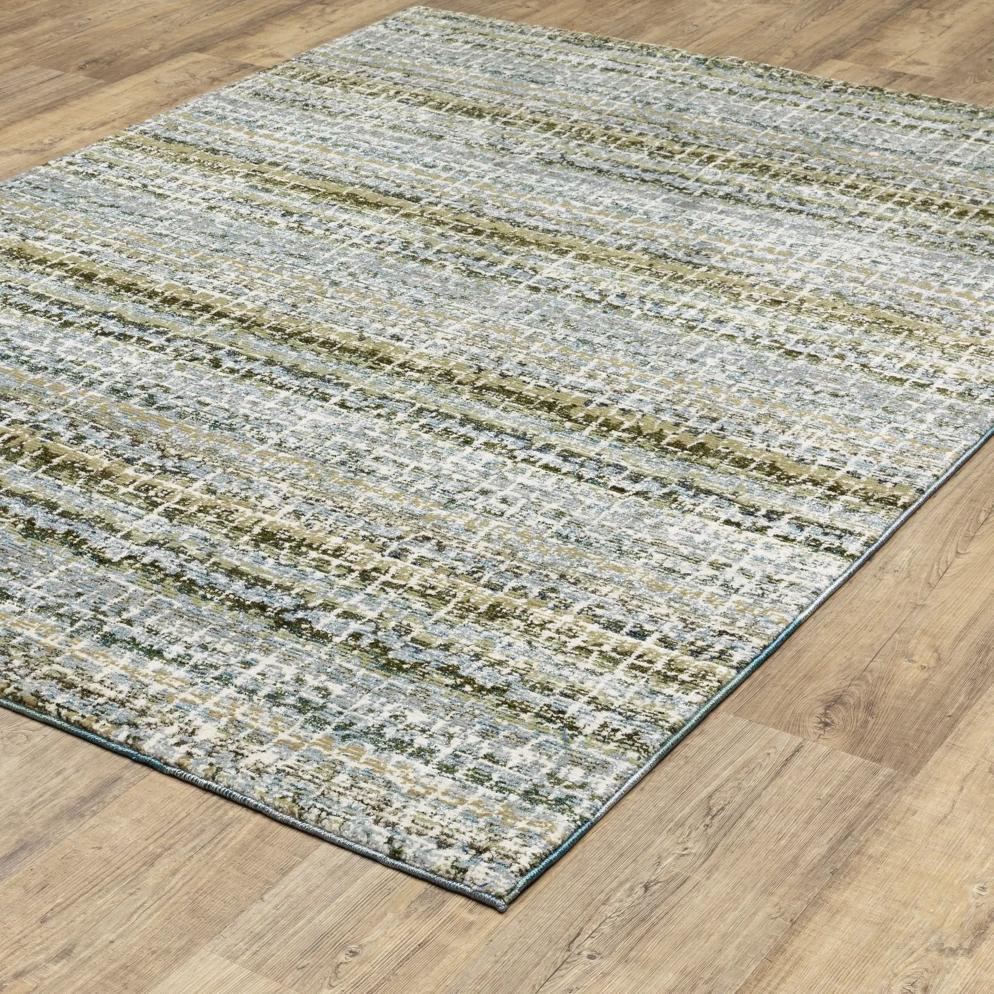 Atlas 747B0 Blue/ Green Area Rug by Oriental Weavers