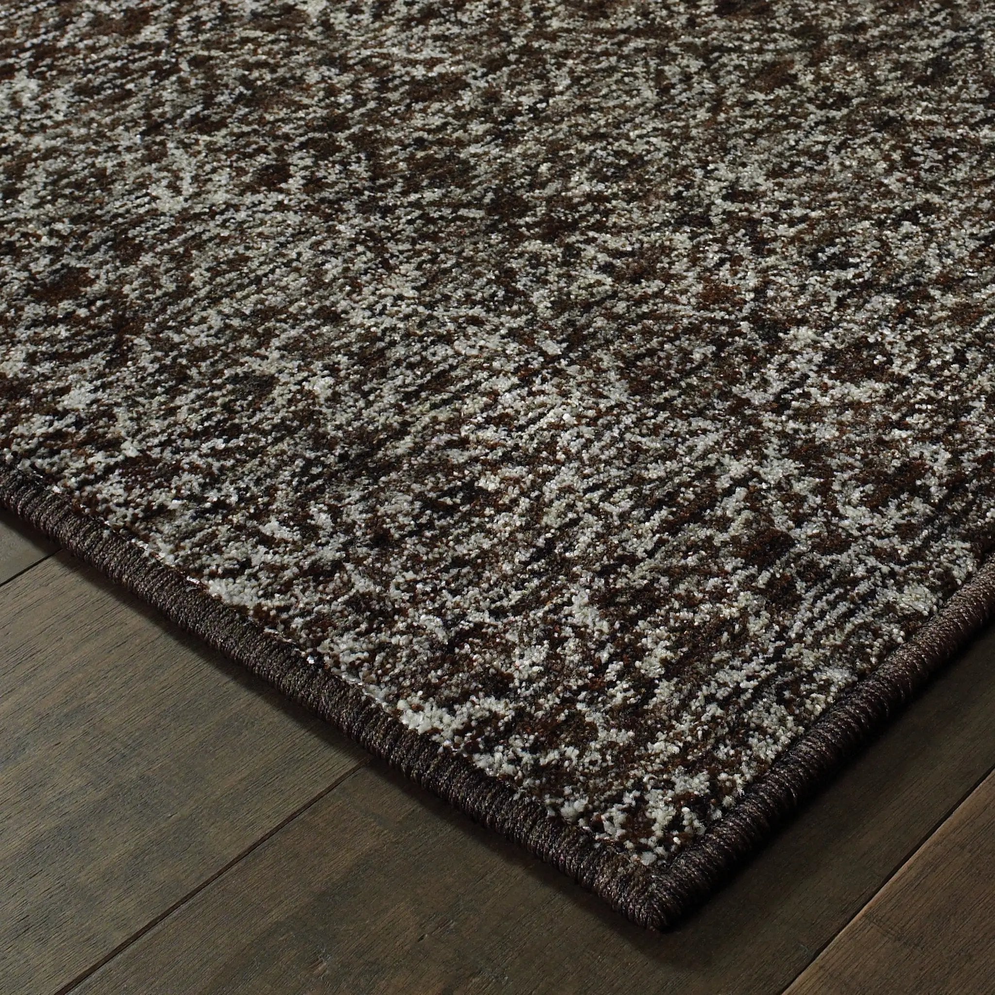 Atlas 8048Q Black/ Grey Area Rug by Oriental Weavers