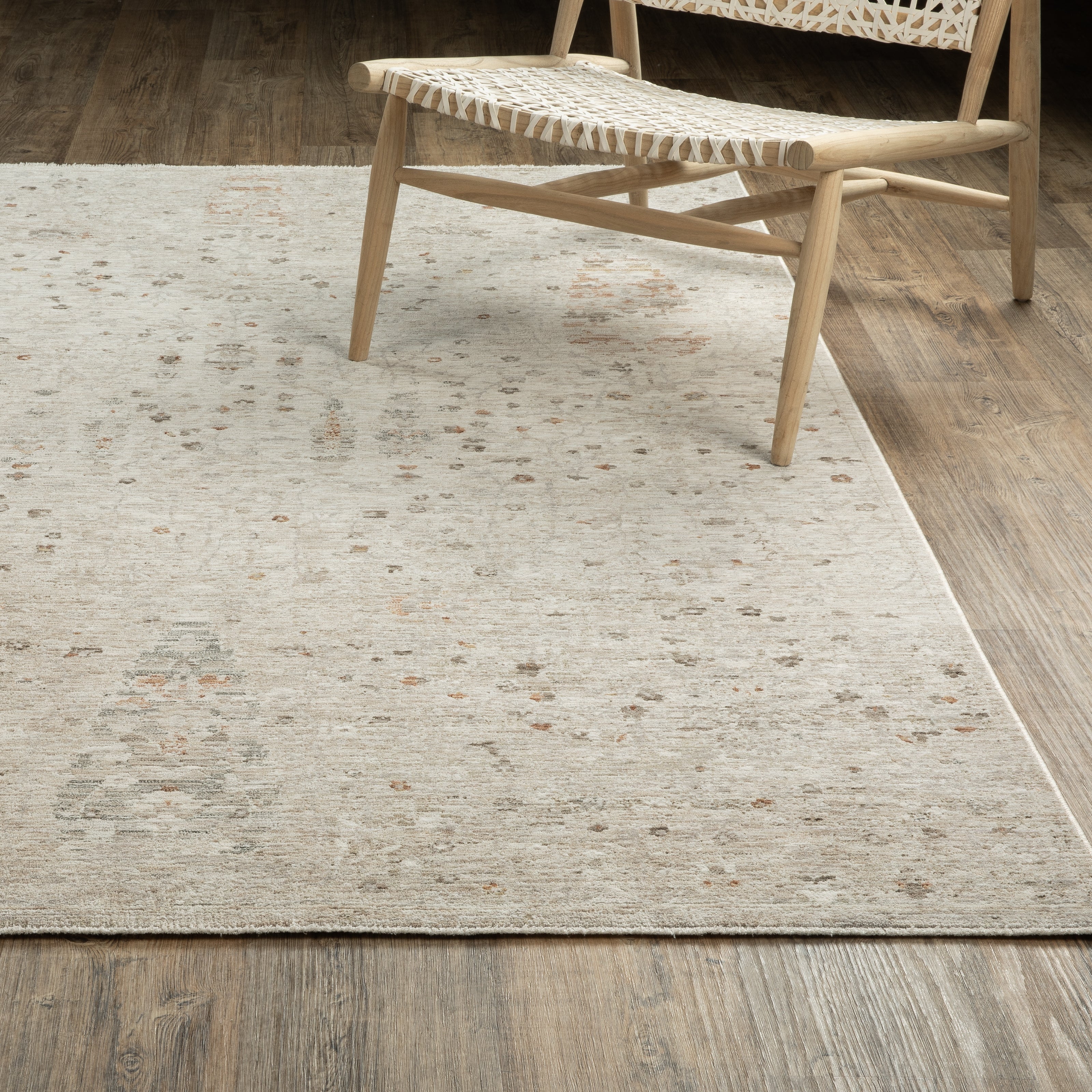 Oriental Weavers Avalon AVA01 soft transitional rug featuring decorative pattern in ivory/ beige tones
