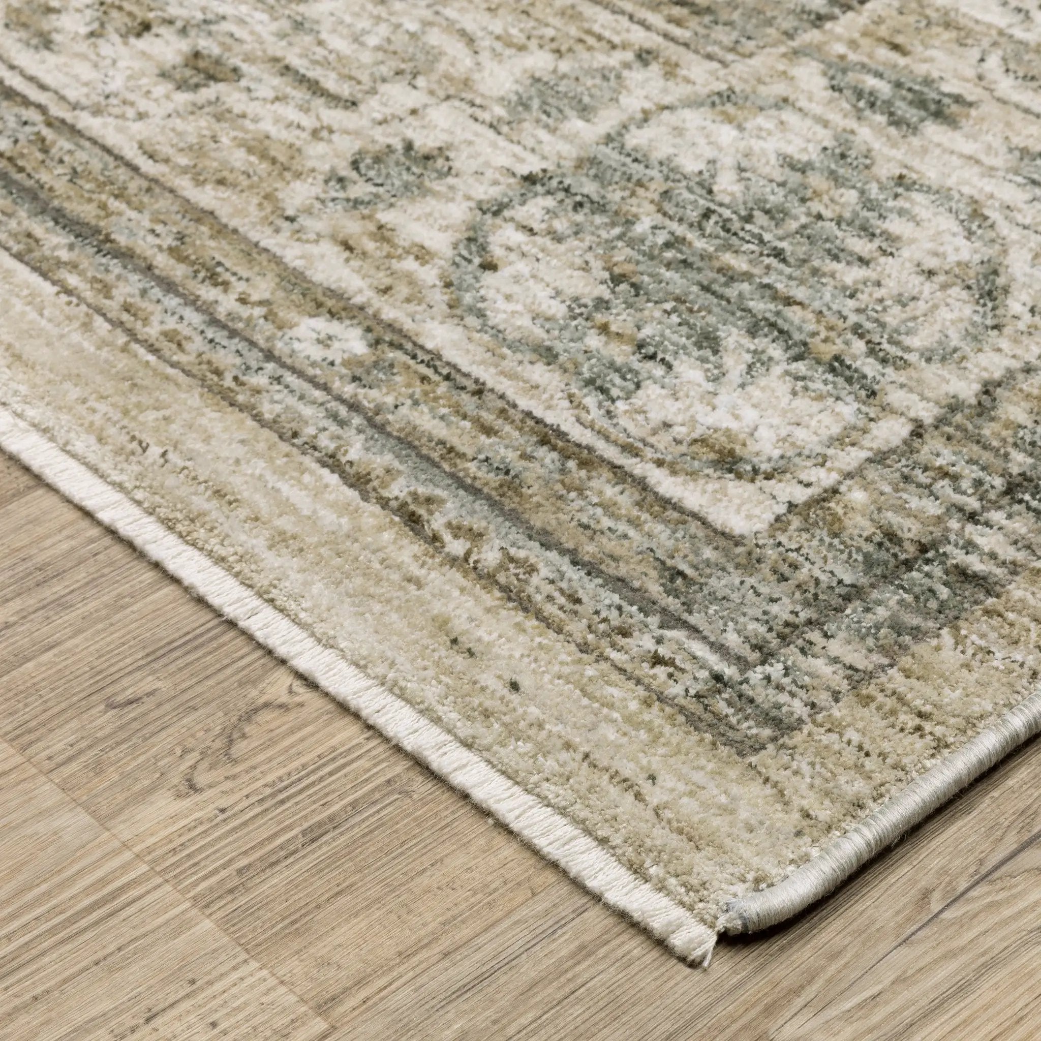 Avalon AVA03 Beige/ Grey Area Rug by Oriental Weavers