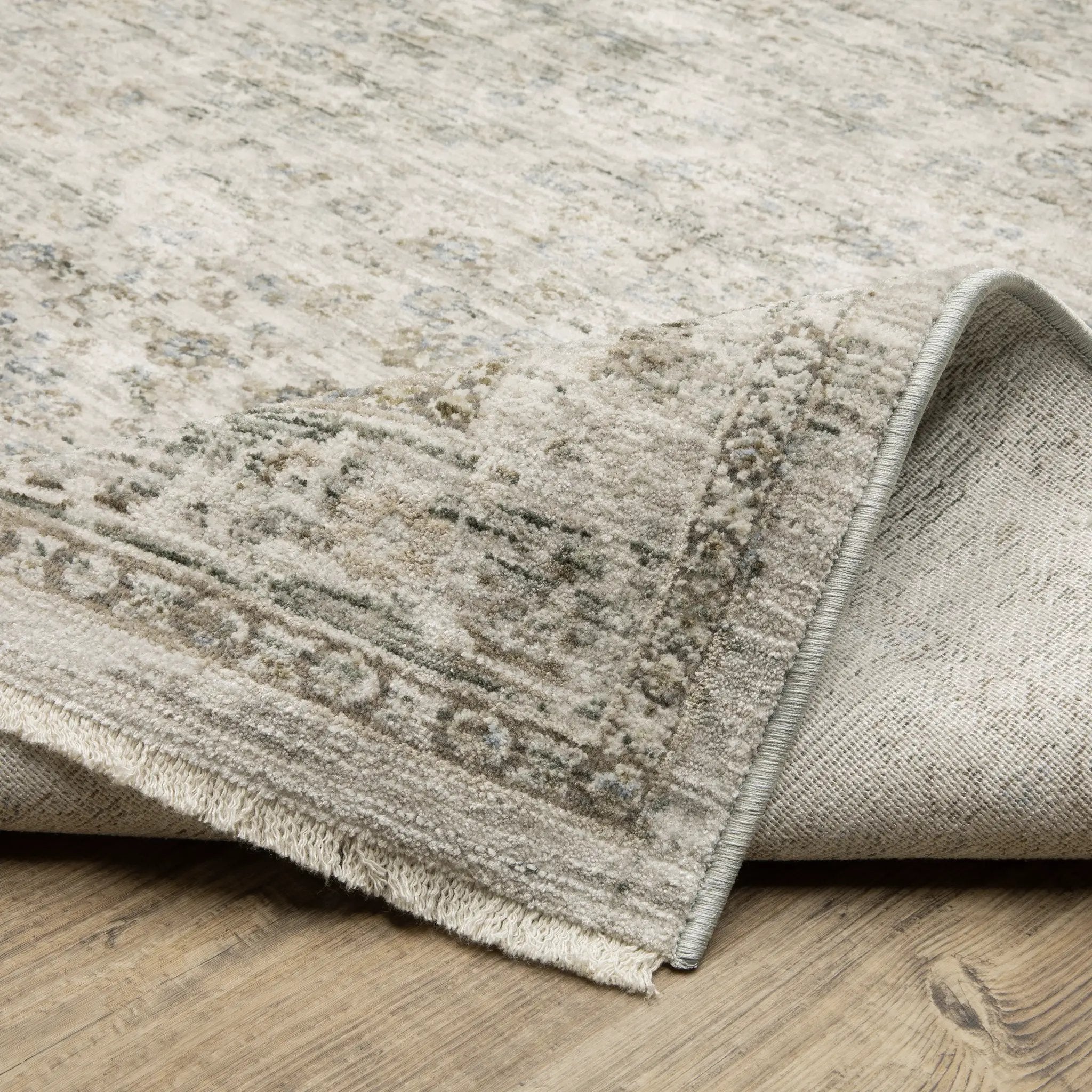 Avalon AVA04 Grey/ Beige Area Rug by Oriental Weavers