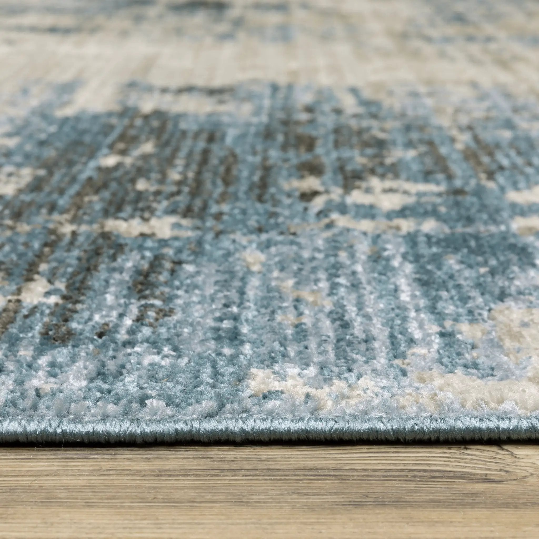 Bauer 041L2 Blue/ Beige Area Rug by Oriental Weavers