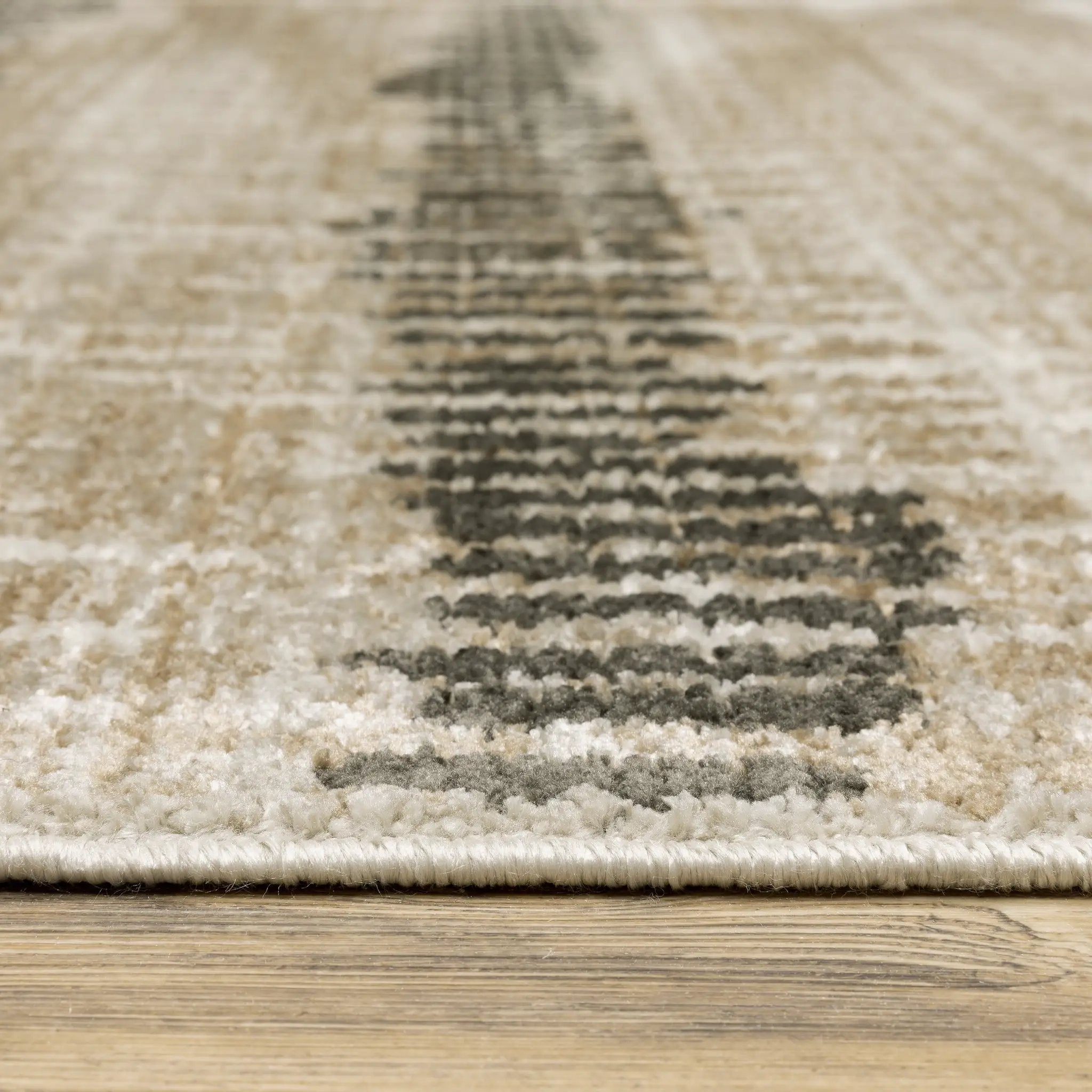 Bauer 8120D Beige/ Charcoal Area Rug by Oriental Weavers