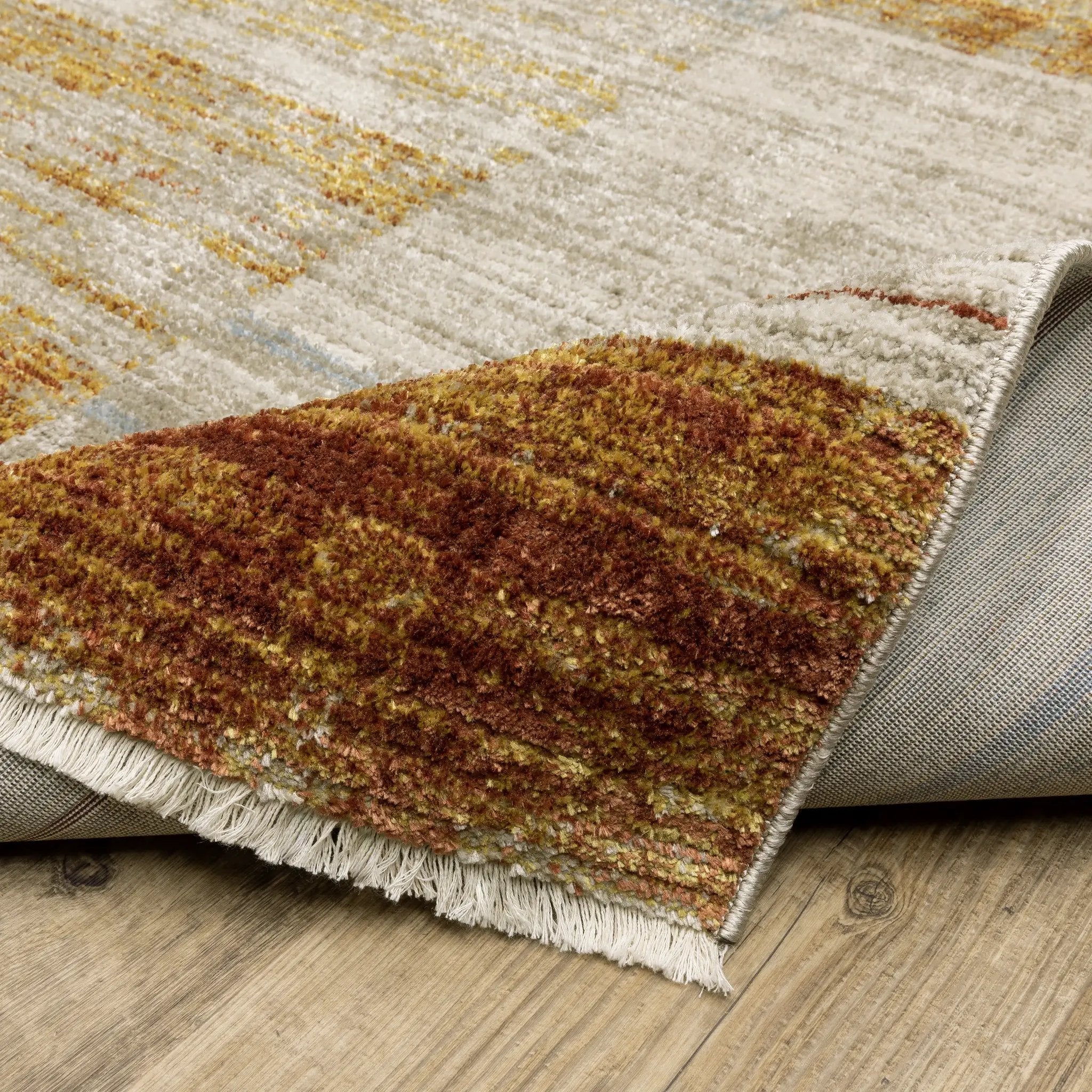 Bauer 090R2 Rust/ Gold Area Rug by Oriental Weavers