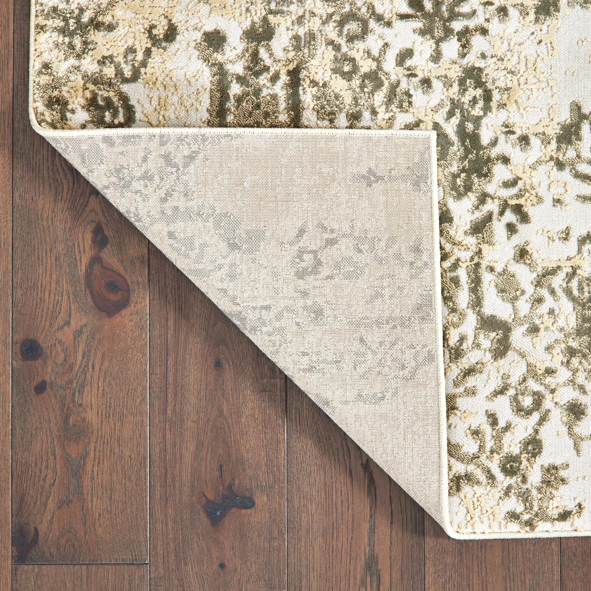 Bowen 2067W Grey/ Gold Area Rug by Oriental Weavers