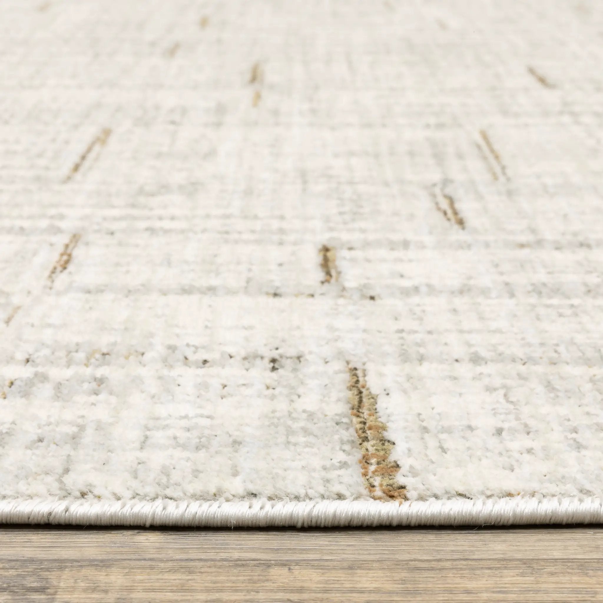 Branigan BRG02 Ivory/ Grey Area Rug by Oriental Weavers