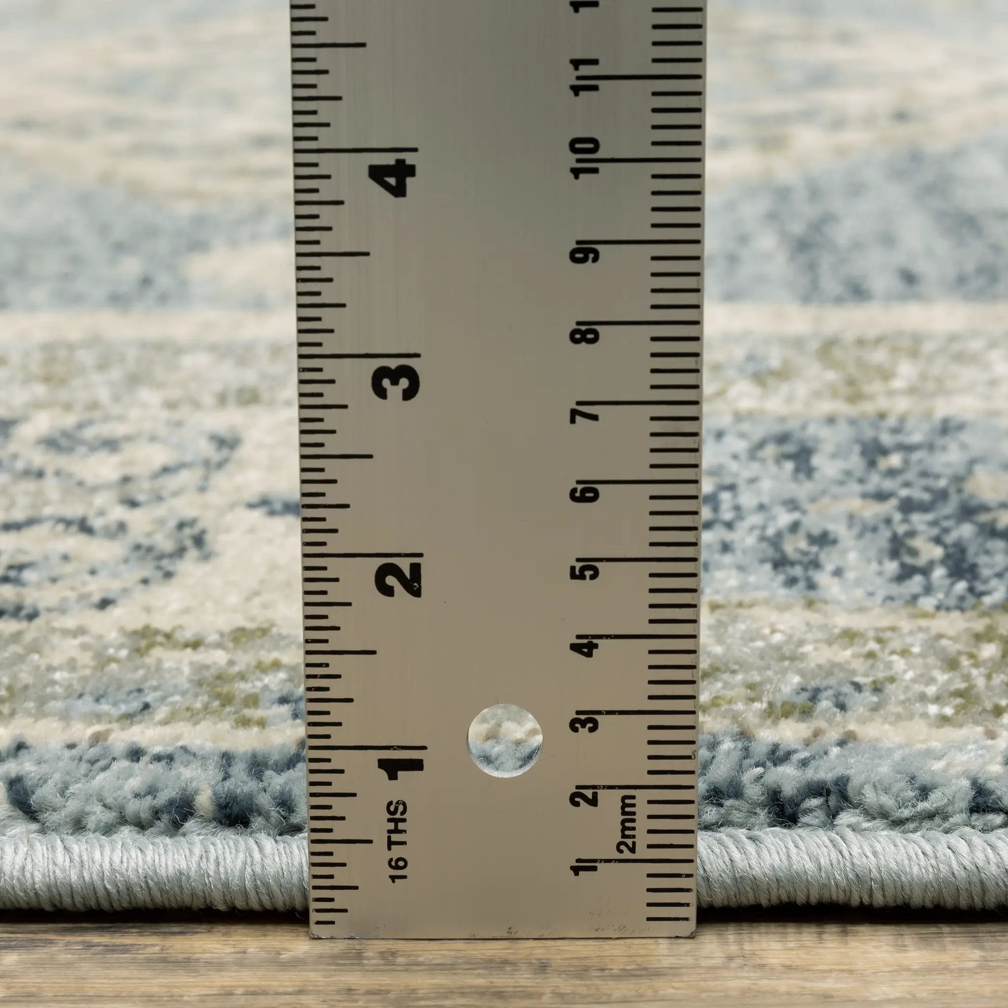 Branson BR03A Blue/ Grey Area Rug by Oriental Weavers