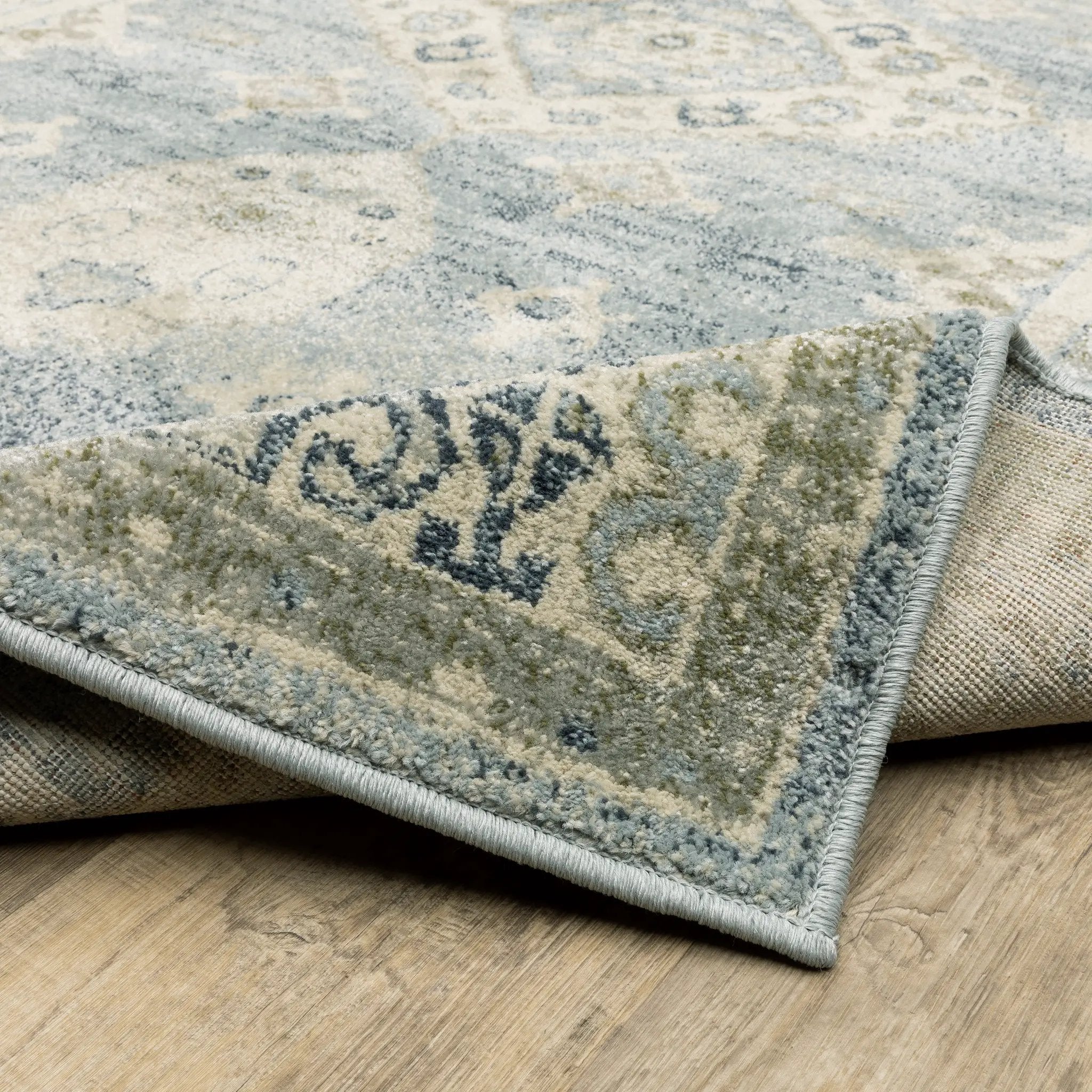 Branson BR03A Blue/ Grey Area Rug by Oriental Weavers