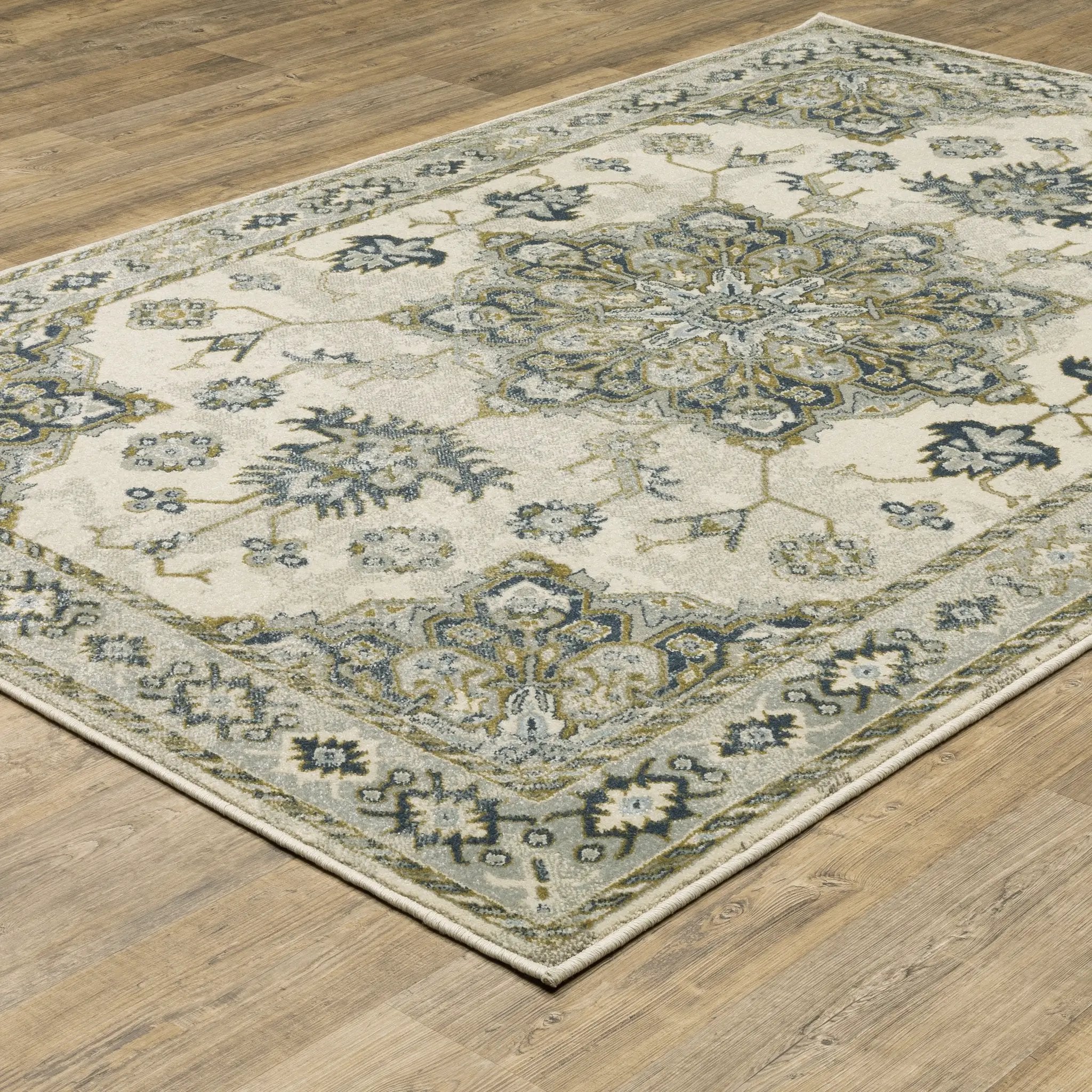 Branson BR04B Ivory/ Blue Area Rug by Oriental Weavers