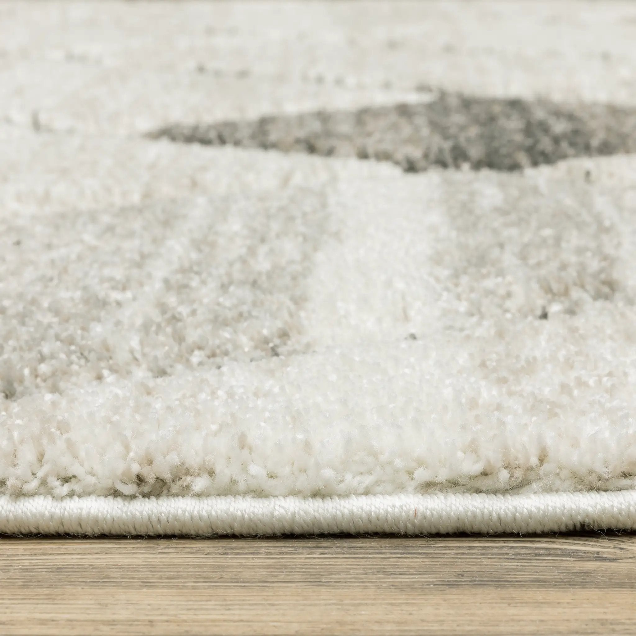 Cambria 4928A Beige/ Grey Area Rug by Oriental Weavers