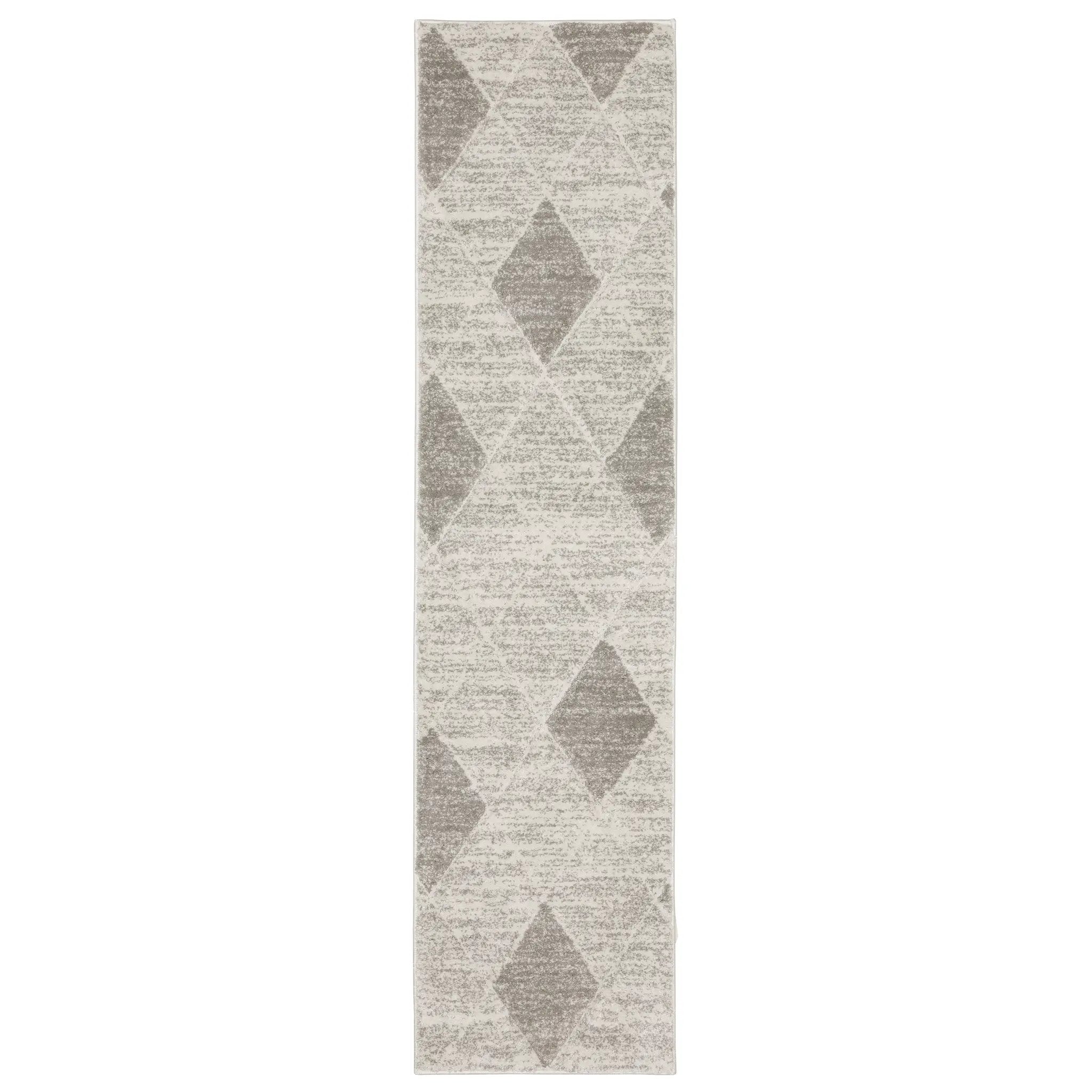 Cambria 005W2 Grey/ Ivory Area Rug by Oriental Weavers