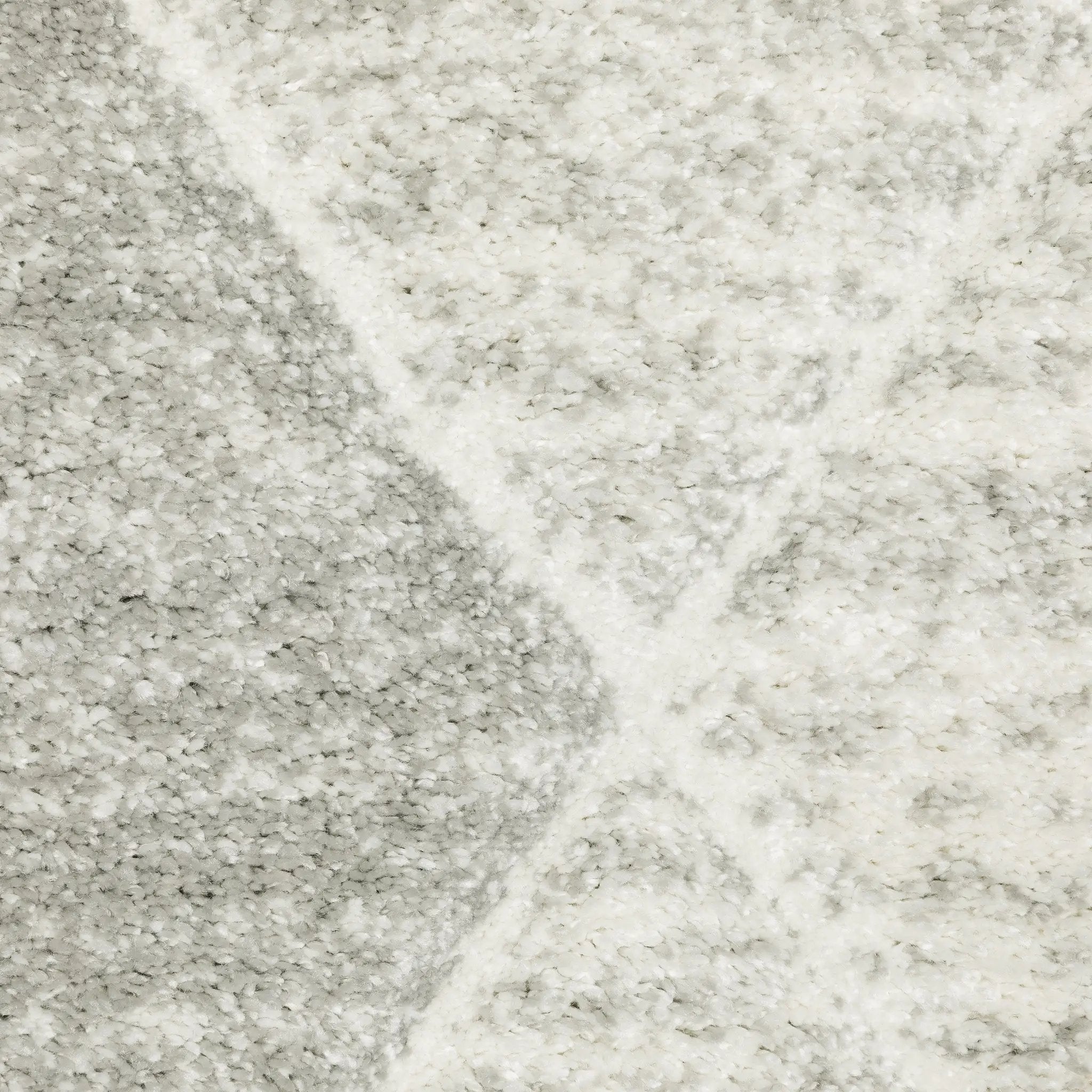 Cambria 005W2 Grey/ Ivory Area Rug by Oriental Weavers