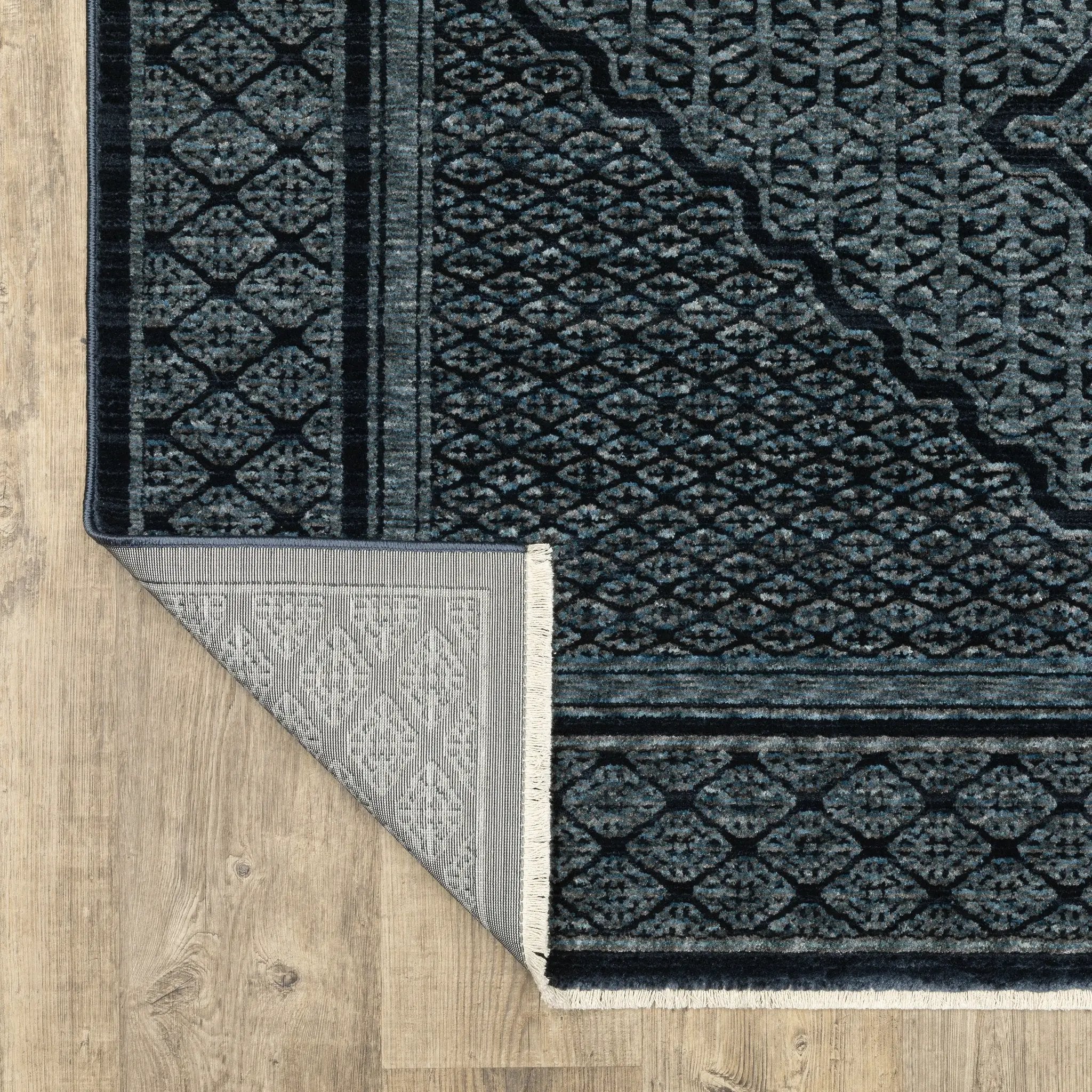 Capella CAP01 Blue/ Teal Area Rug by Oriental Weavers