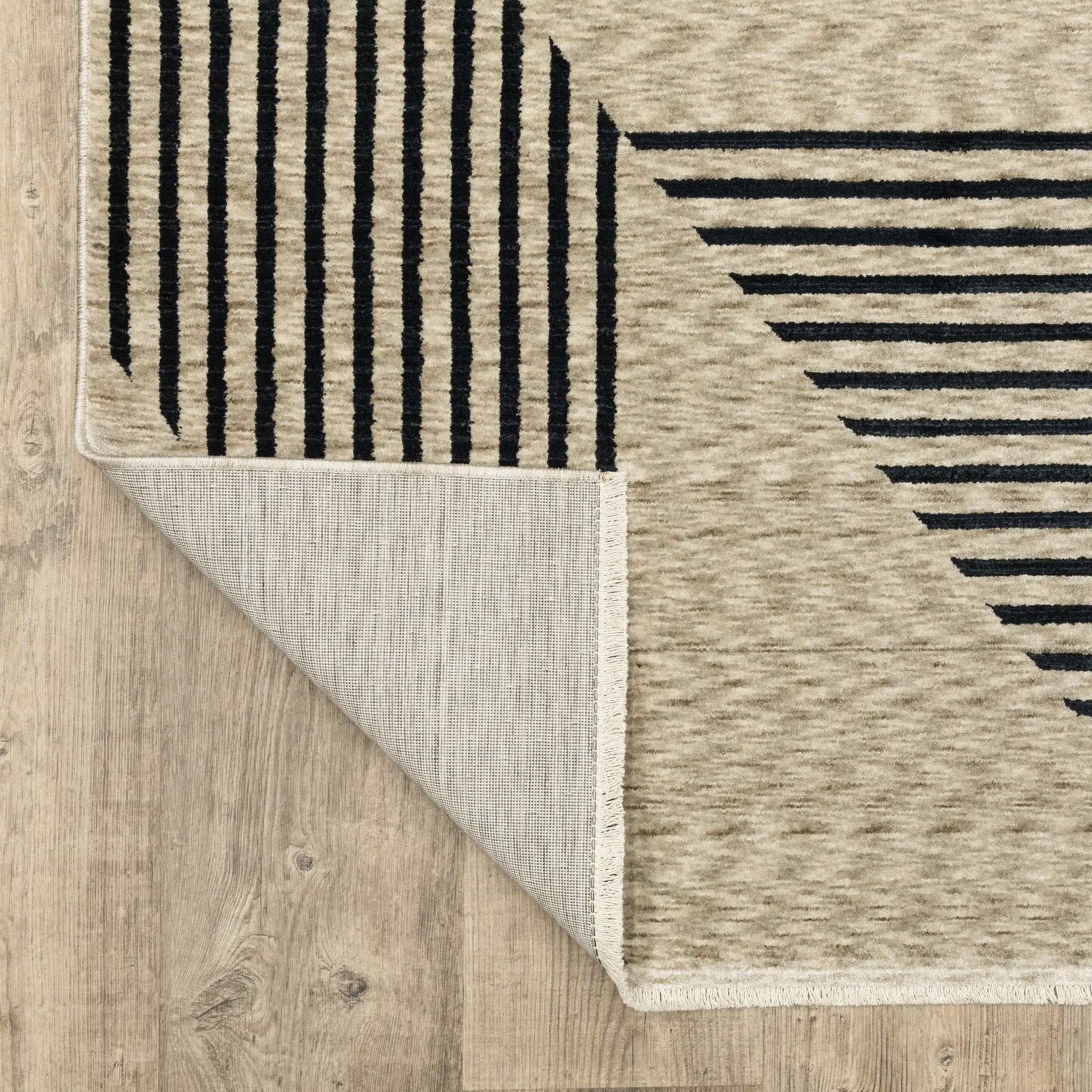 Capella CAP04 Beige/ Deep Navy Area Rug by Oriental Weavers