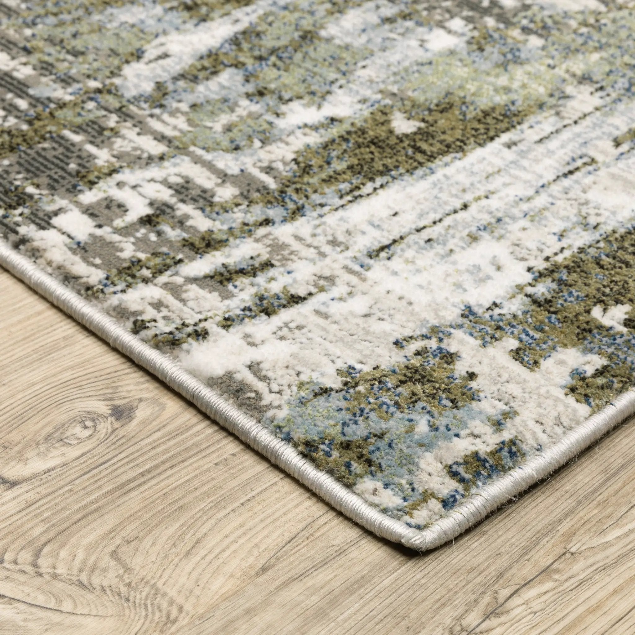 Caravan 2060F Green/ Blue Area Rug by Oriental Weavers