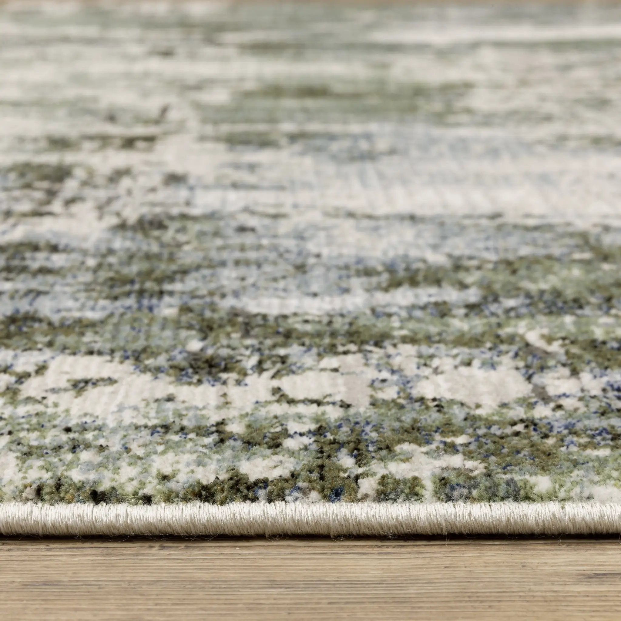 Caravan 2060F Green/ Blue Area Rug by Oriental Weavers