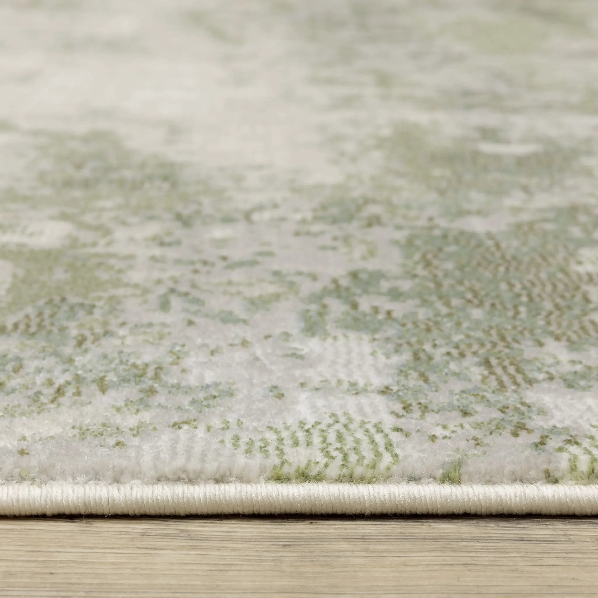 Caravan 2061W Beige/ Green Area Rug by Oriental Weavers