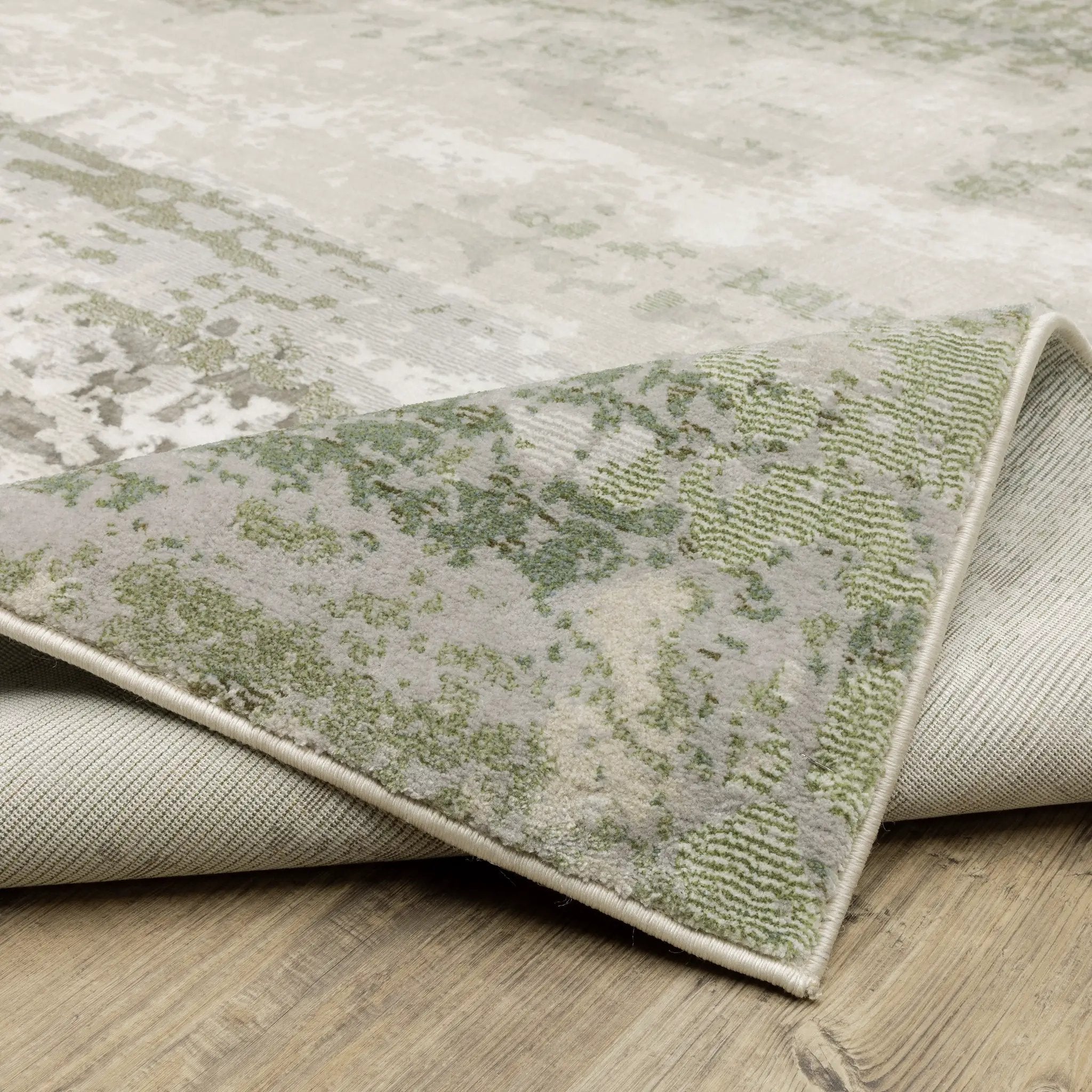 Caravan 2061W Beige/ Green Area Rug by Oriental Weavers