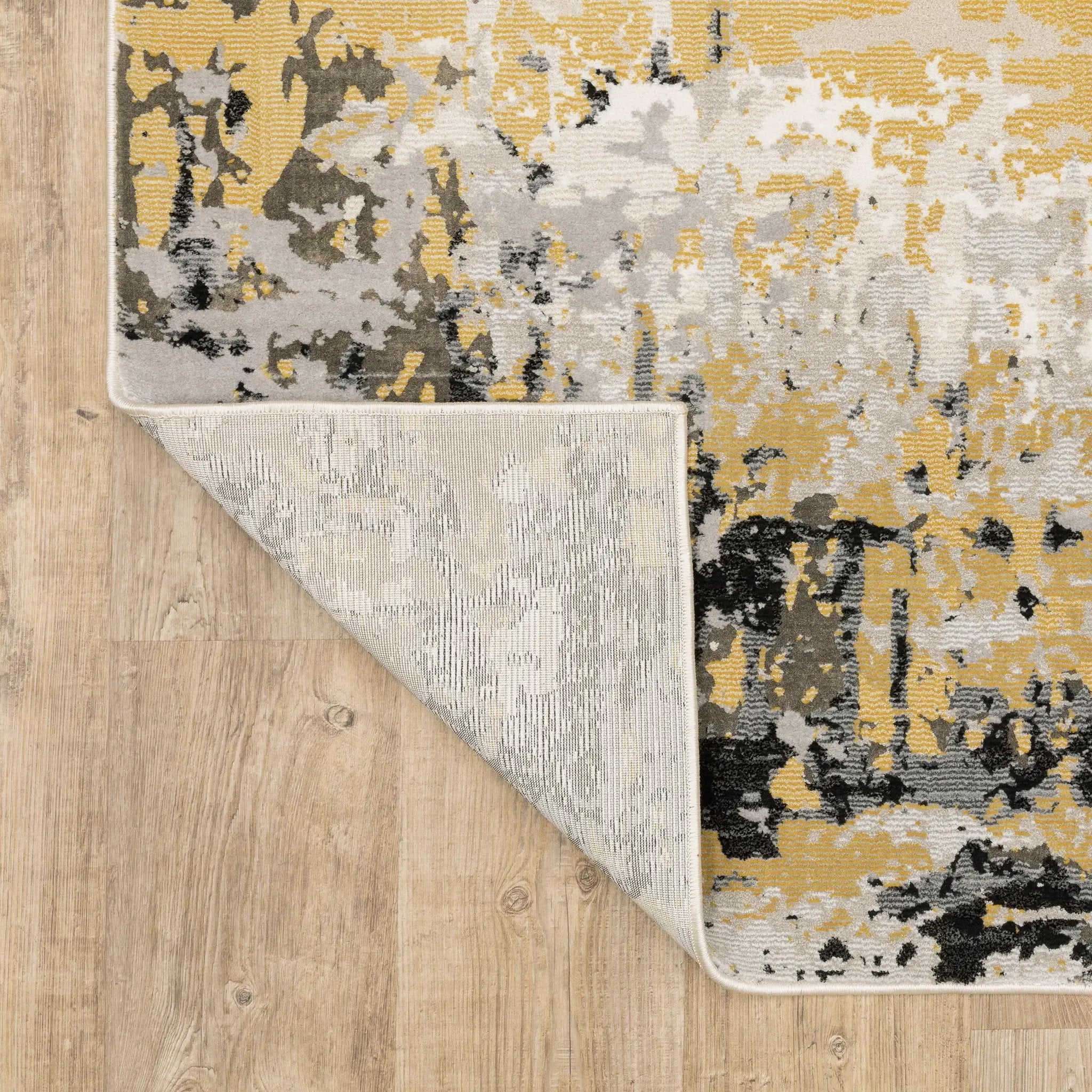 Caravan 2061X Grey/ Gold Area Rug by Oriental Weavers