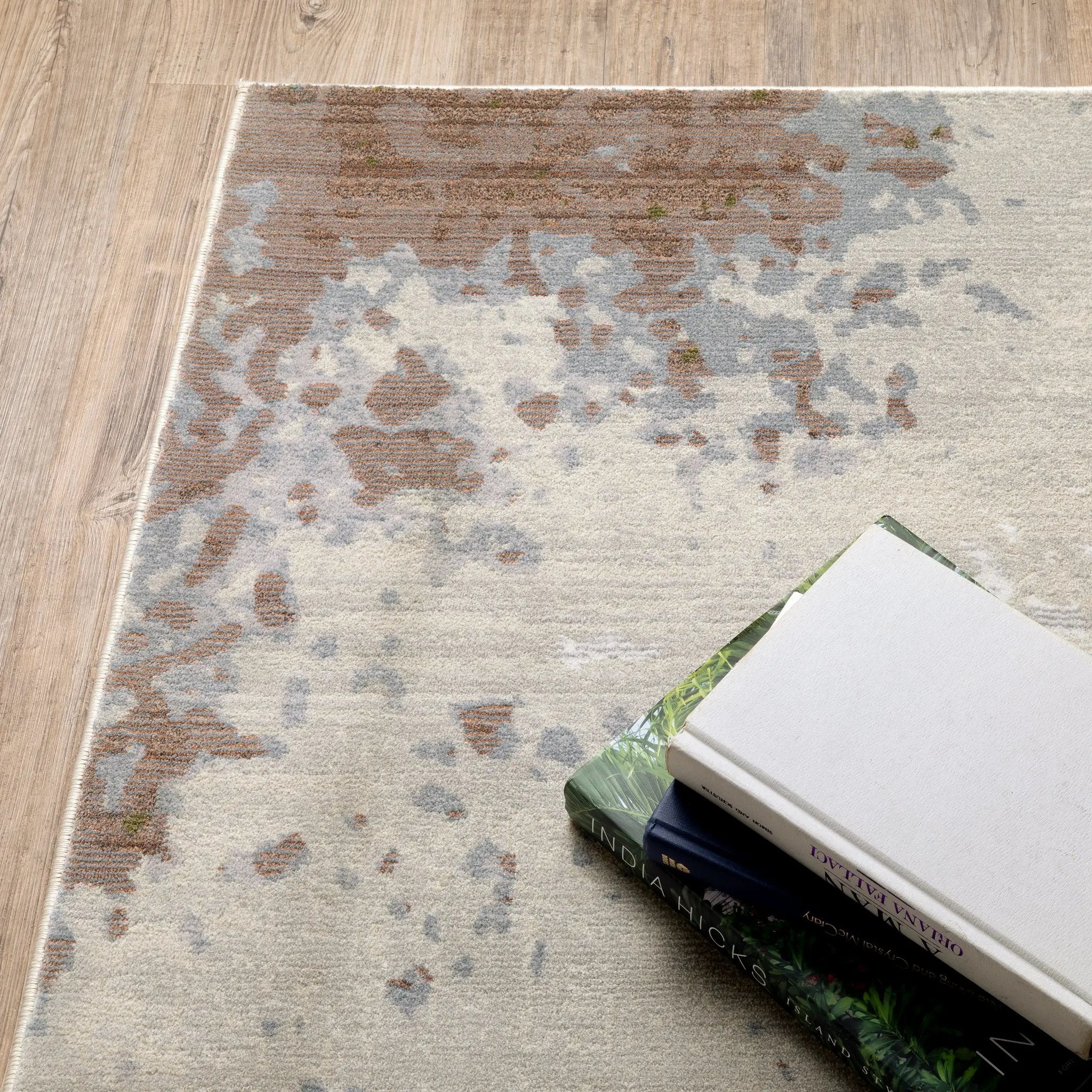 Caravan 4150Z Grey/ Pink Area Rug by Oriental Weavers