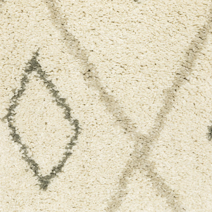 Oriental Weavers Carson 3943G plush traditional rug featuring abstract pattern in ivory/ sand tones