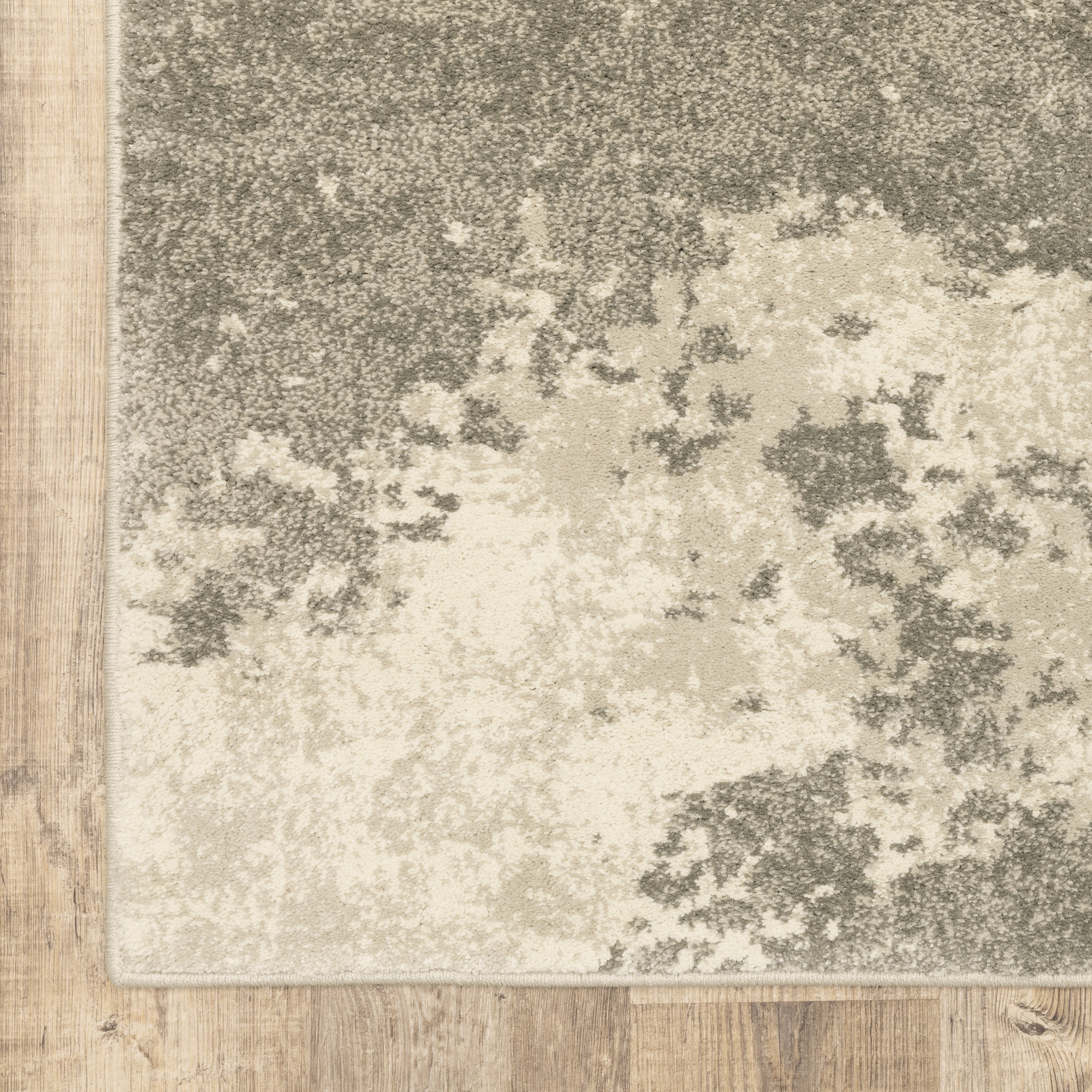 Oriental Weavers Carson 0734D plush modern rug featuring abstract pattern in beige/ grey tones