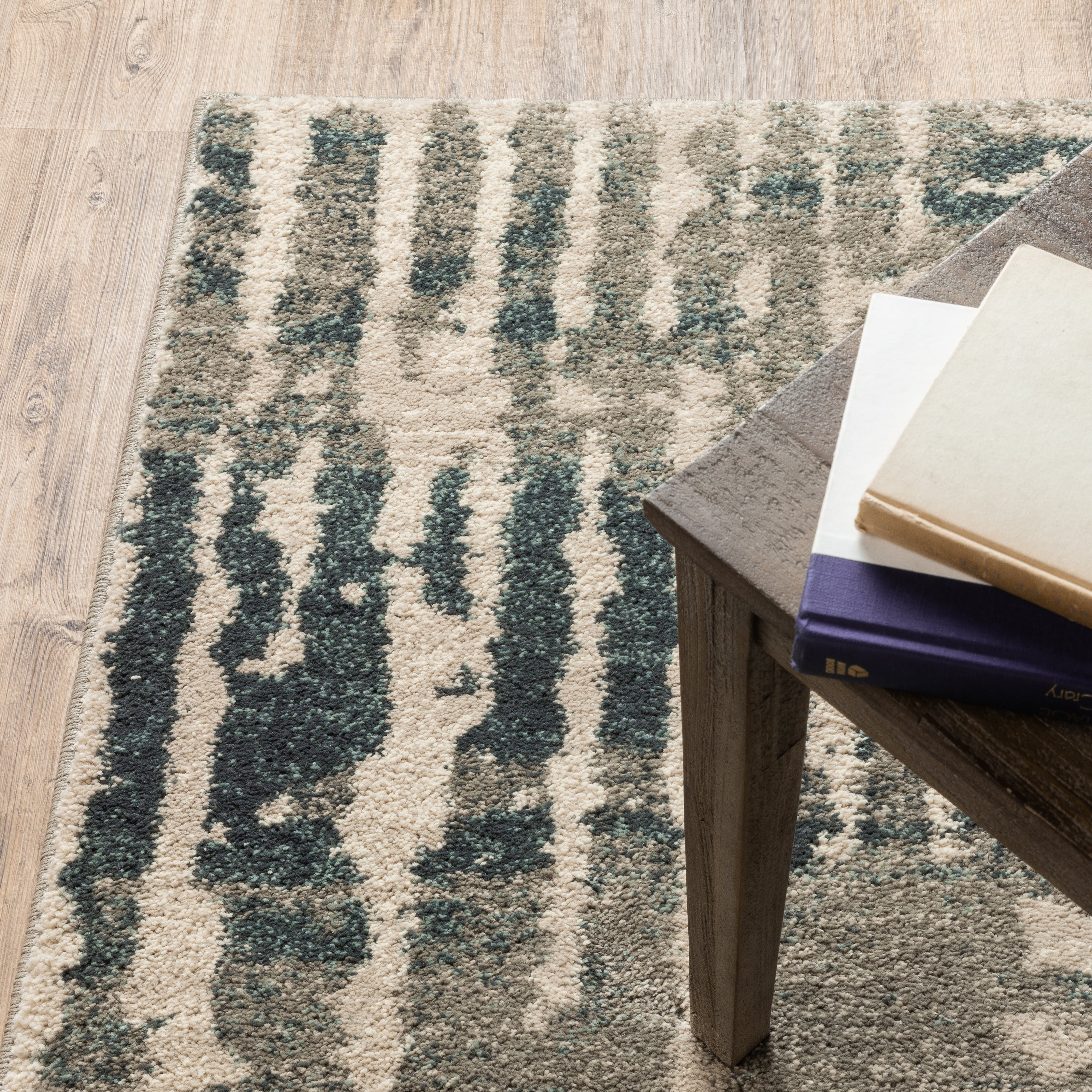 Oriental Weavers Carson 0745C plush modern rug featuring abstract pattern in blue/ beige tones