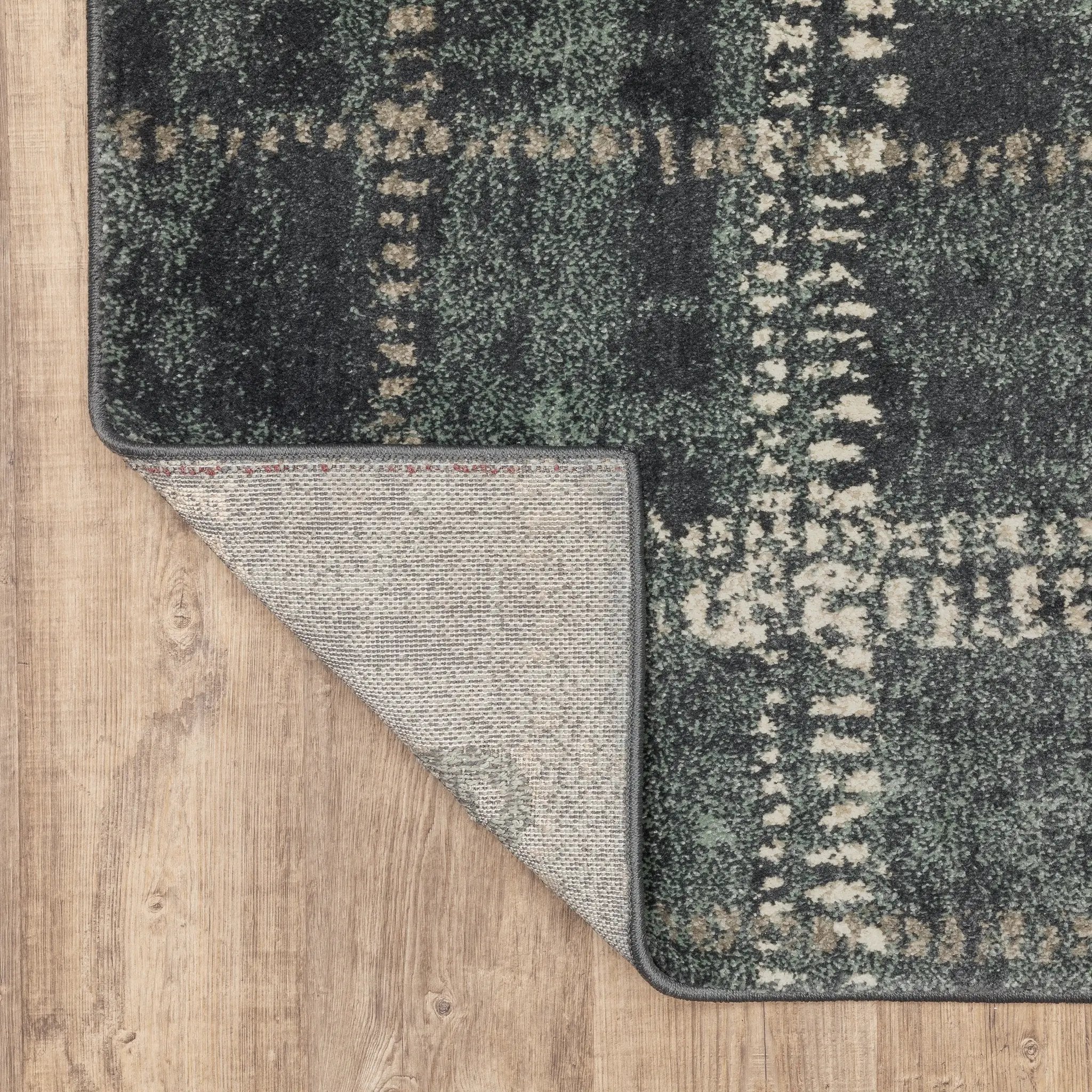 Carson 0746J Blue/ Ivory Area Rug by Oriental Weavers
