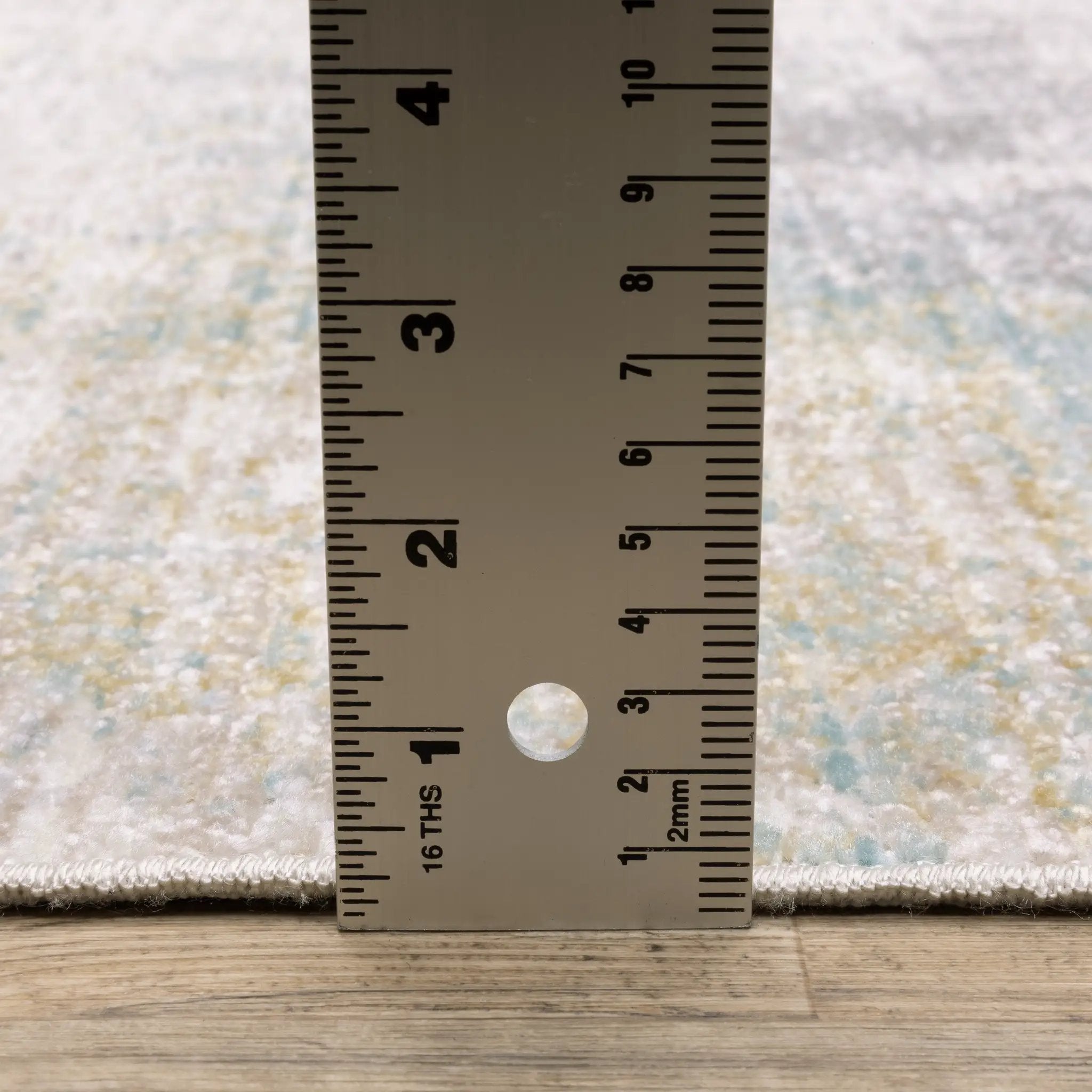 Cavett CAV01 Ivory/ Teal Area Rug by Oriental Weavers