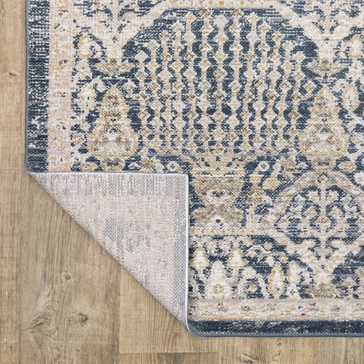 Cavett CAV06 Navy/ Gold Area Rug by Oriental Weavers