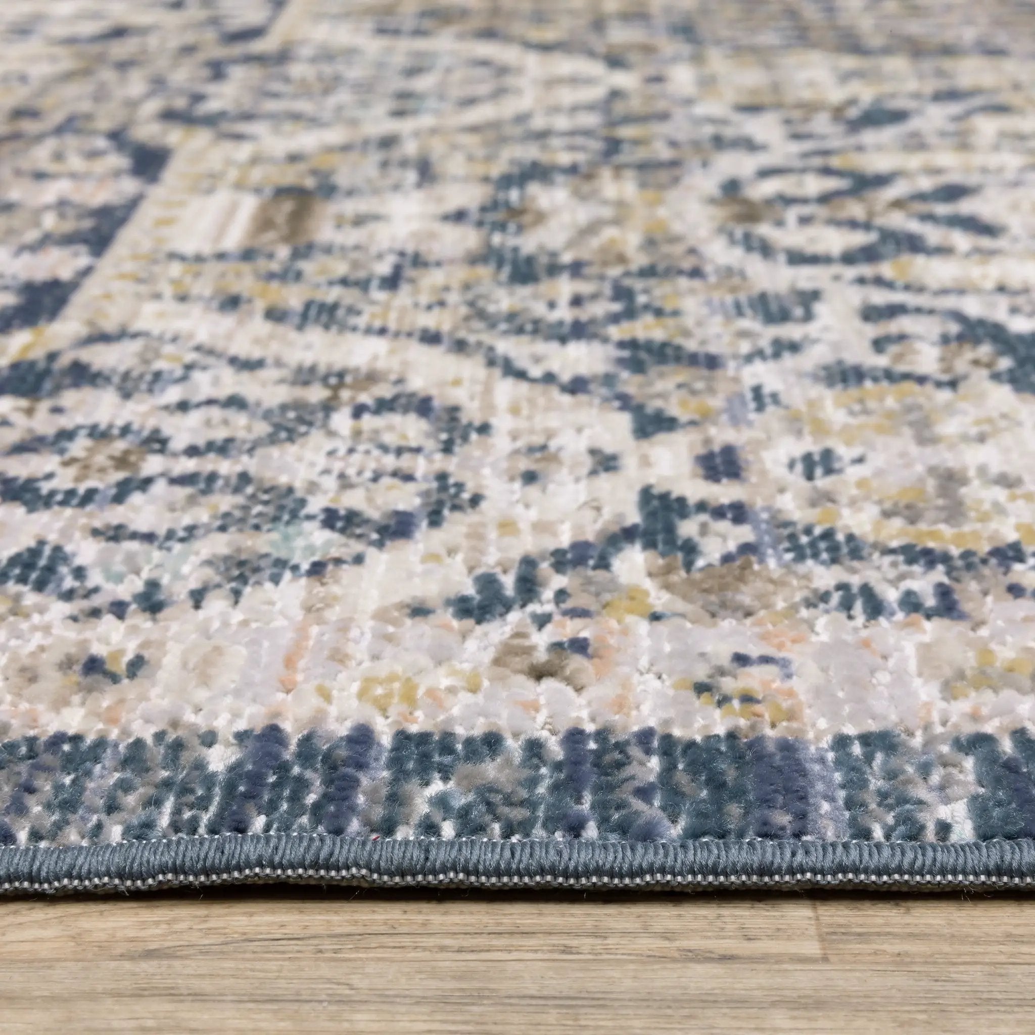Cavett CAV06 Navy/ Gold Area Rug by Oriental Weavers