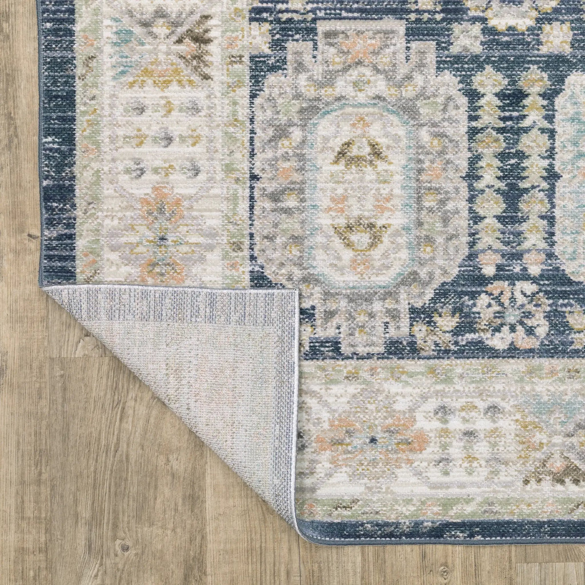 Cavett CAV07 Navy/ Ivory Area Rug by Oriental Weavers