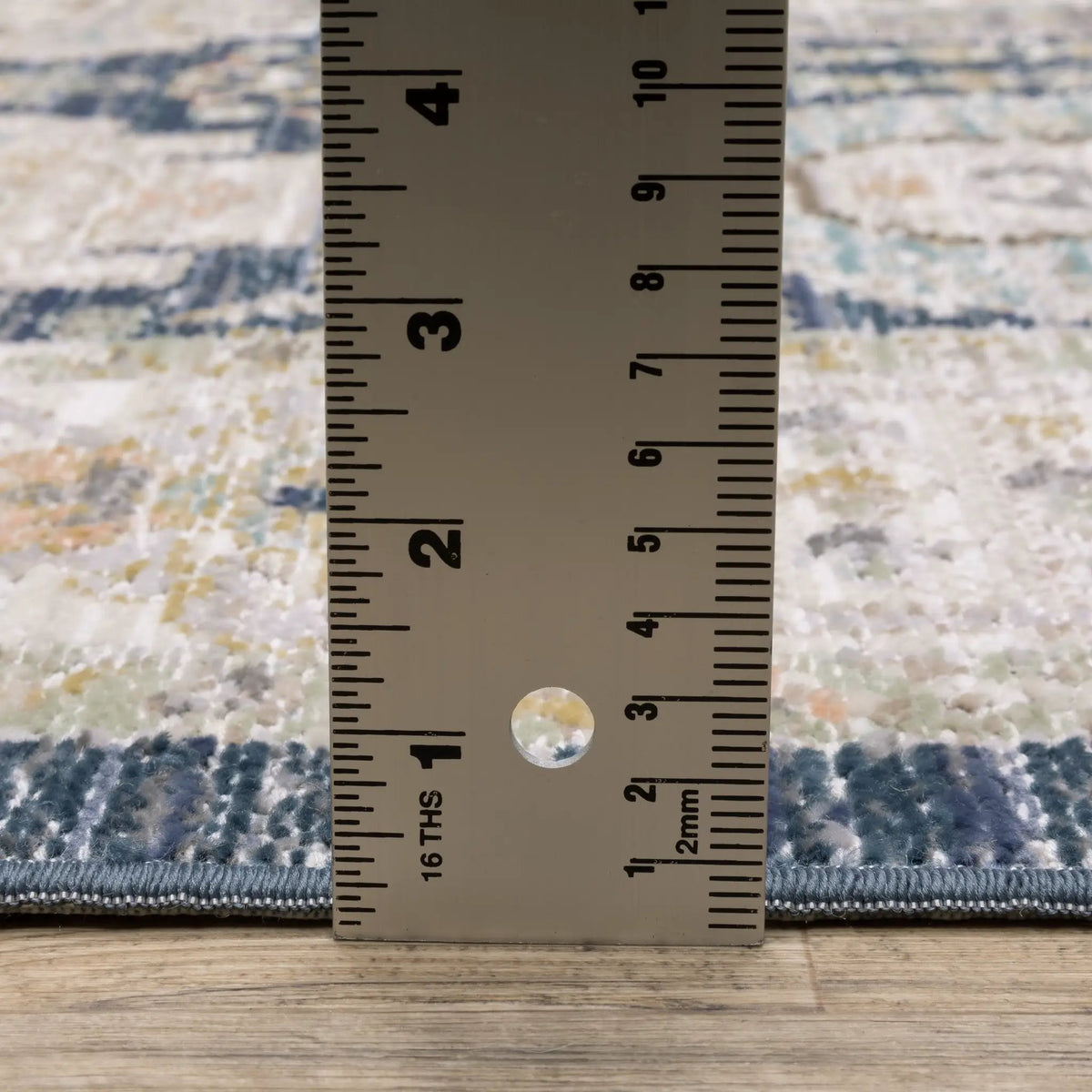 Cavett CAV07 Navy/ Ivory Area Rug by Oriental Weavers