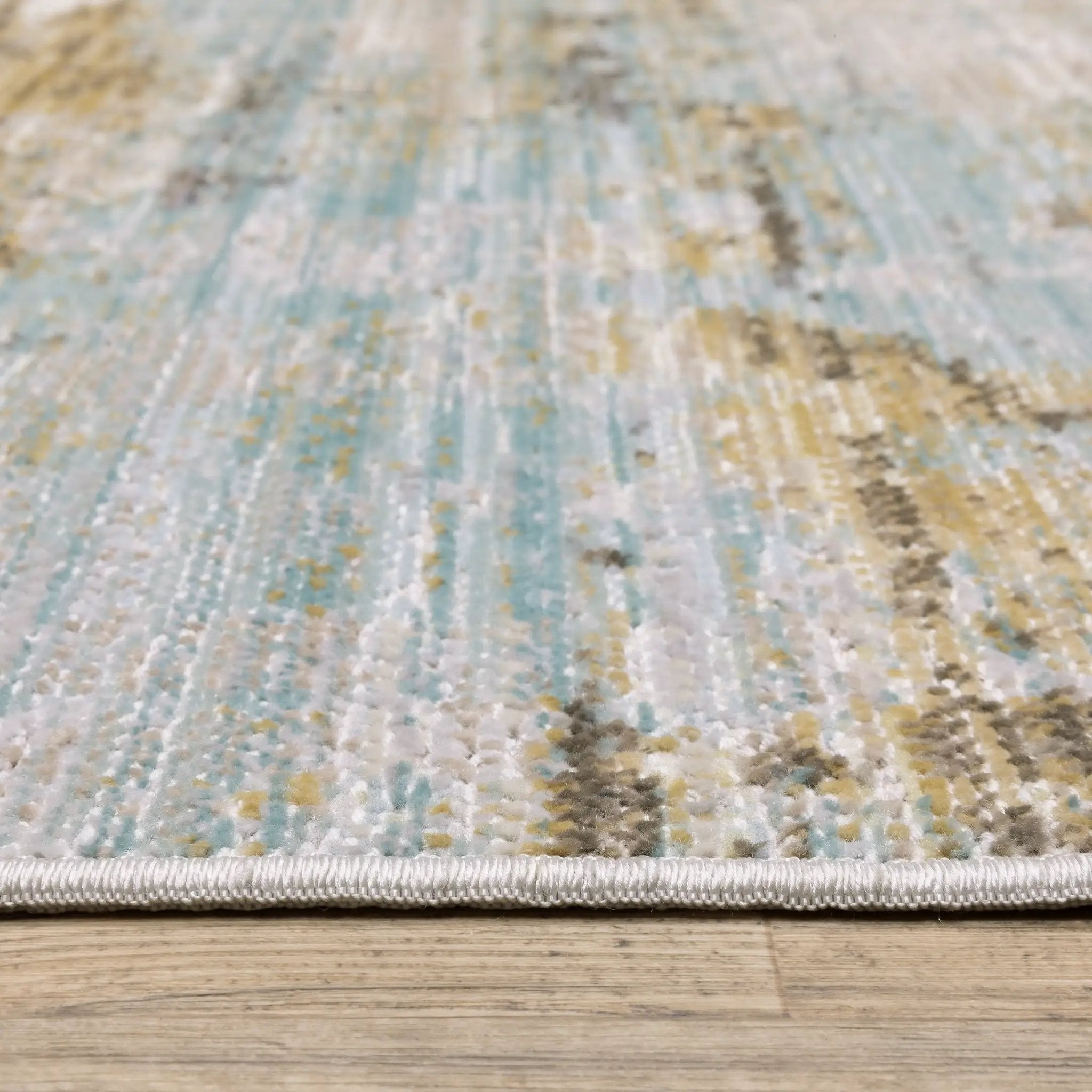 Cavett CAV09 Blue/ Beige Area Rug by Oriental Weavers