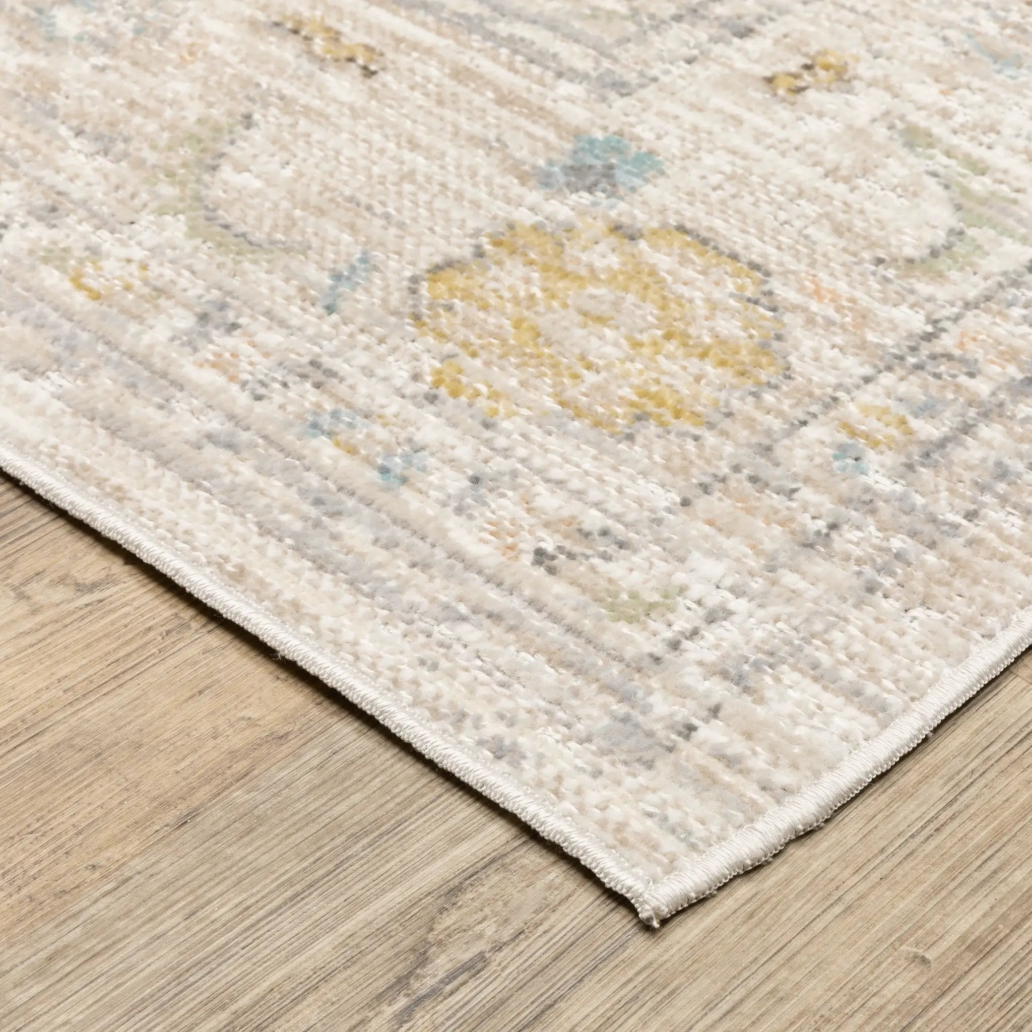 Cavett CAV11 Beige/ Blue Area Rug by Oriental Weavers